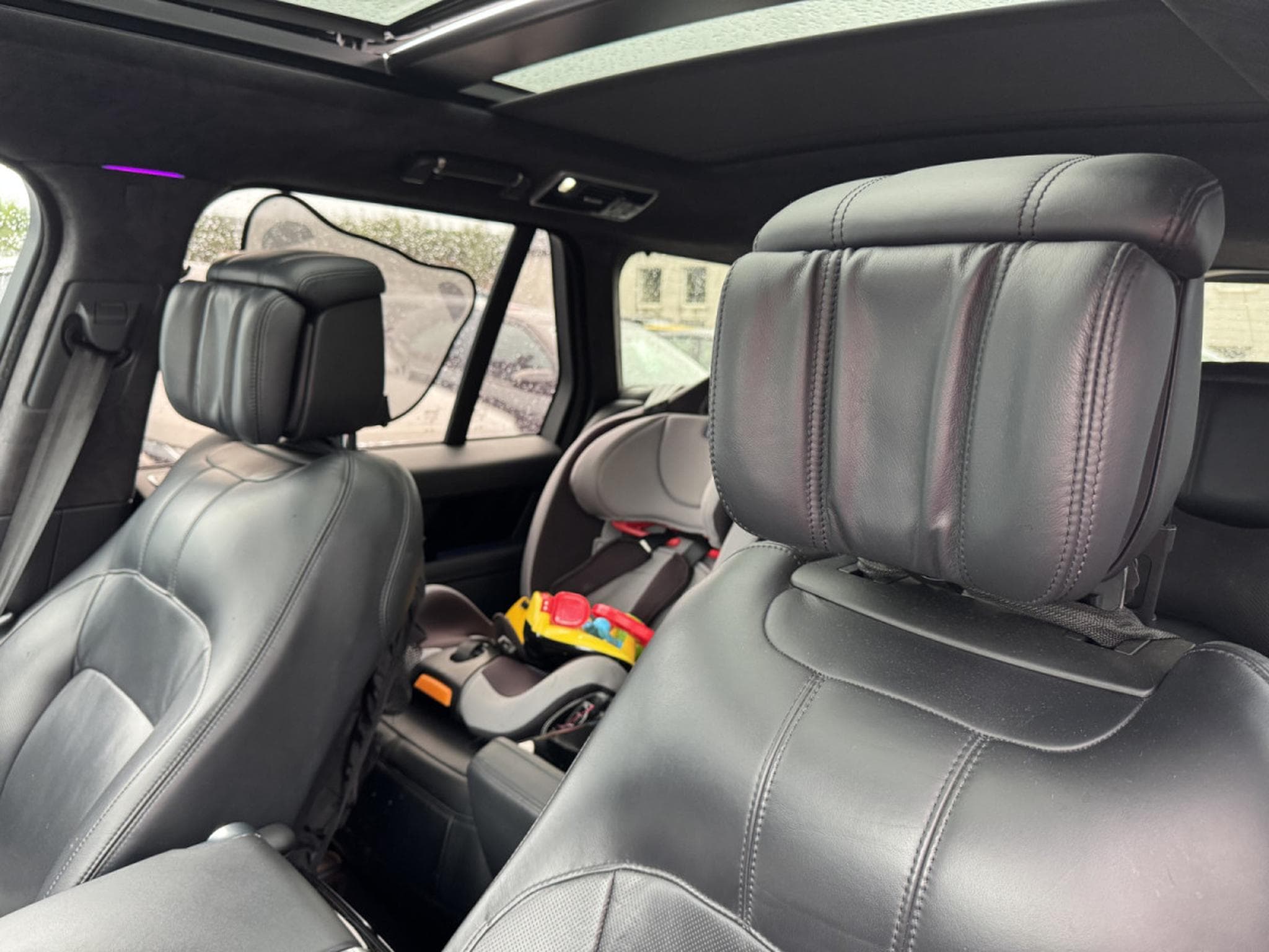 Land-Rover Range Rover 4.4 SDV8 340 Autobiography (2018) - Photo 15
