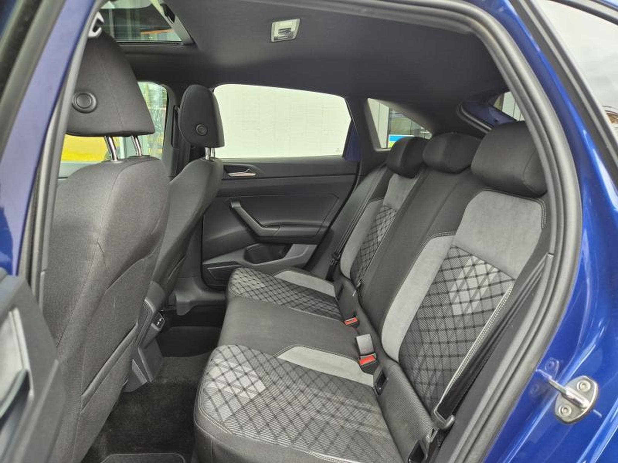 VW Taigo R-Line (2022) - Photo 6