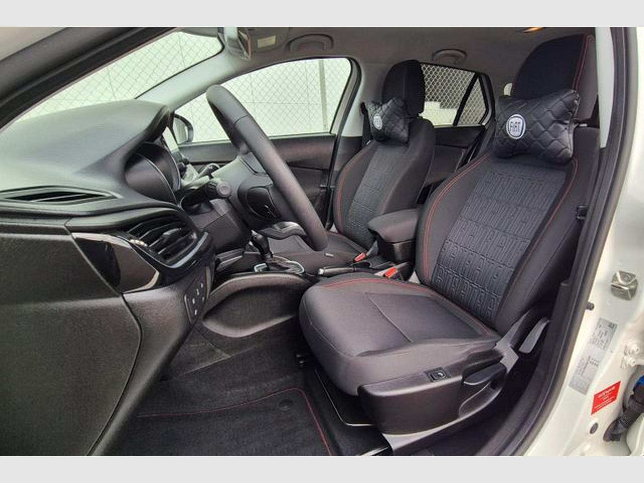 Fiat Tipo Tipo Red Mild-Hybride 130 Autom. (2023) - Photo 15