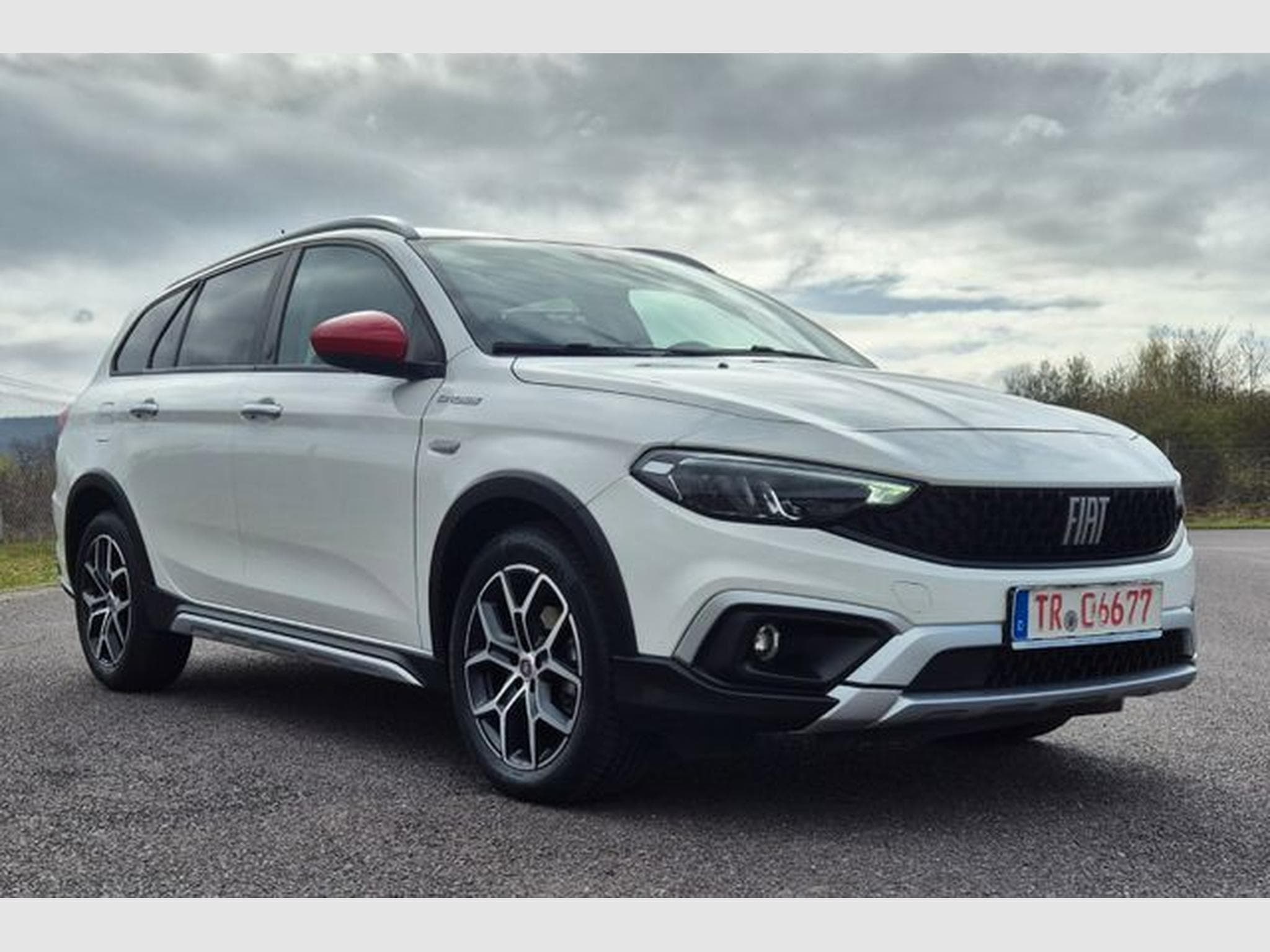 Fiat Tipo Tipo Red Mild-Hybride 130 Autom. (2023) - Photo 6