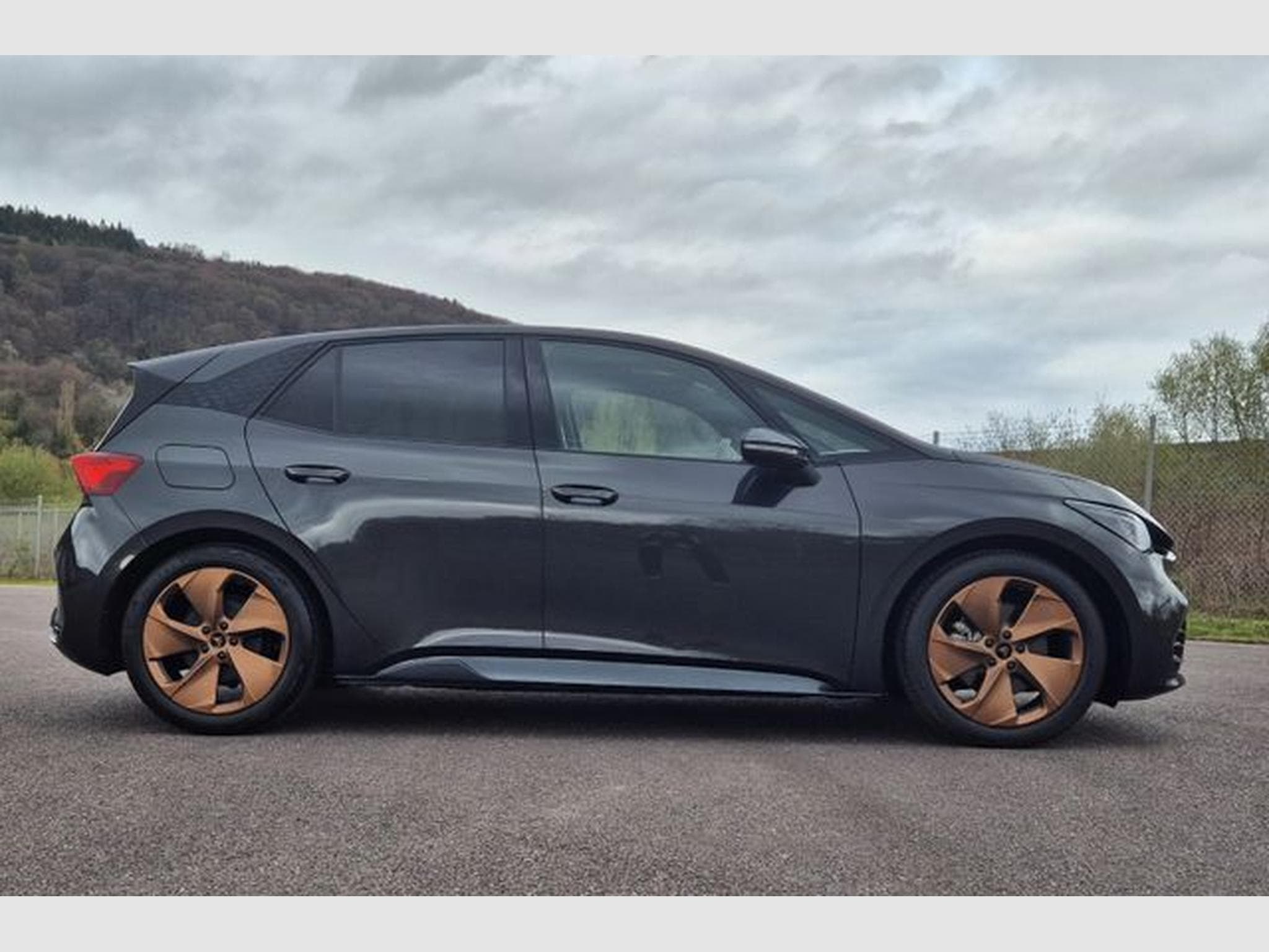 Cupra Born Born 150 kW, Navi, Kamera, ACC. (2022) - Photo 7