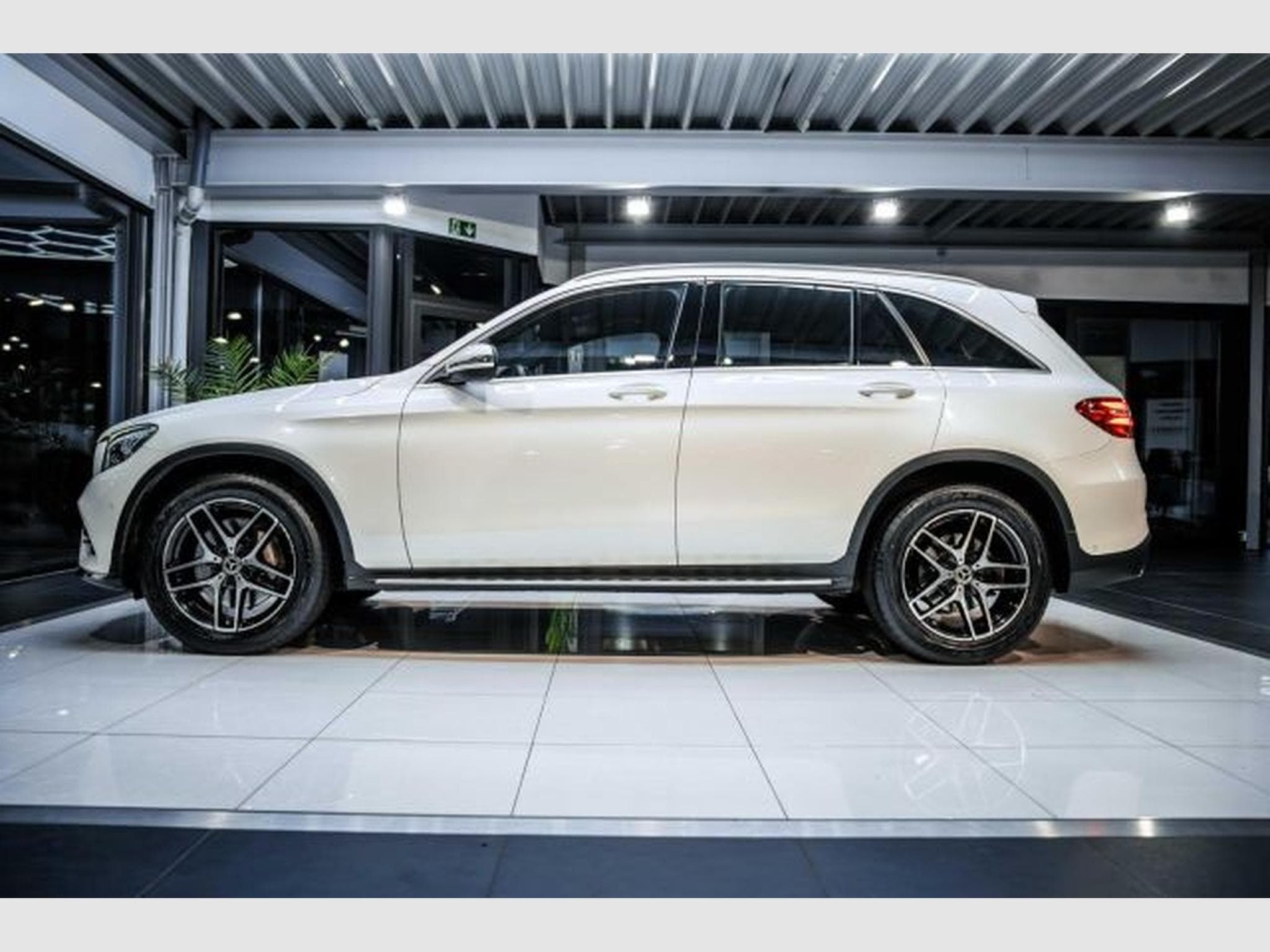 Mercedes GLC 250 GLC 250 d Autom. 4M AMG Line NAVI STAHZG ILS LED (2018) - Photo 10
