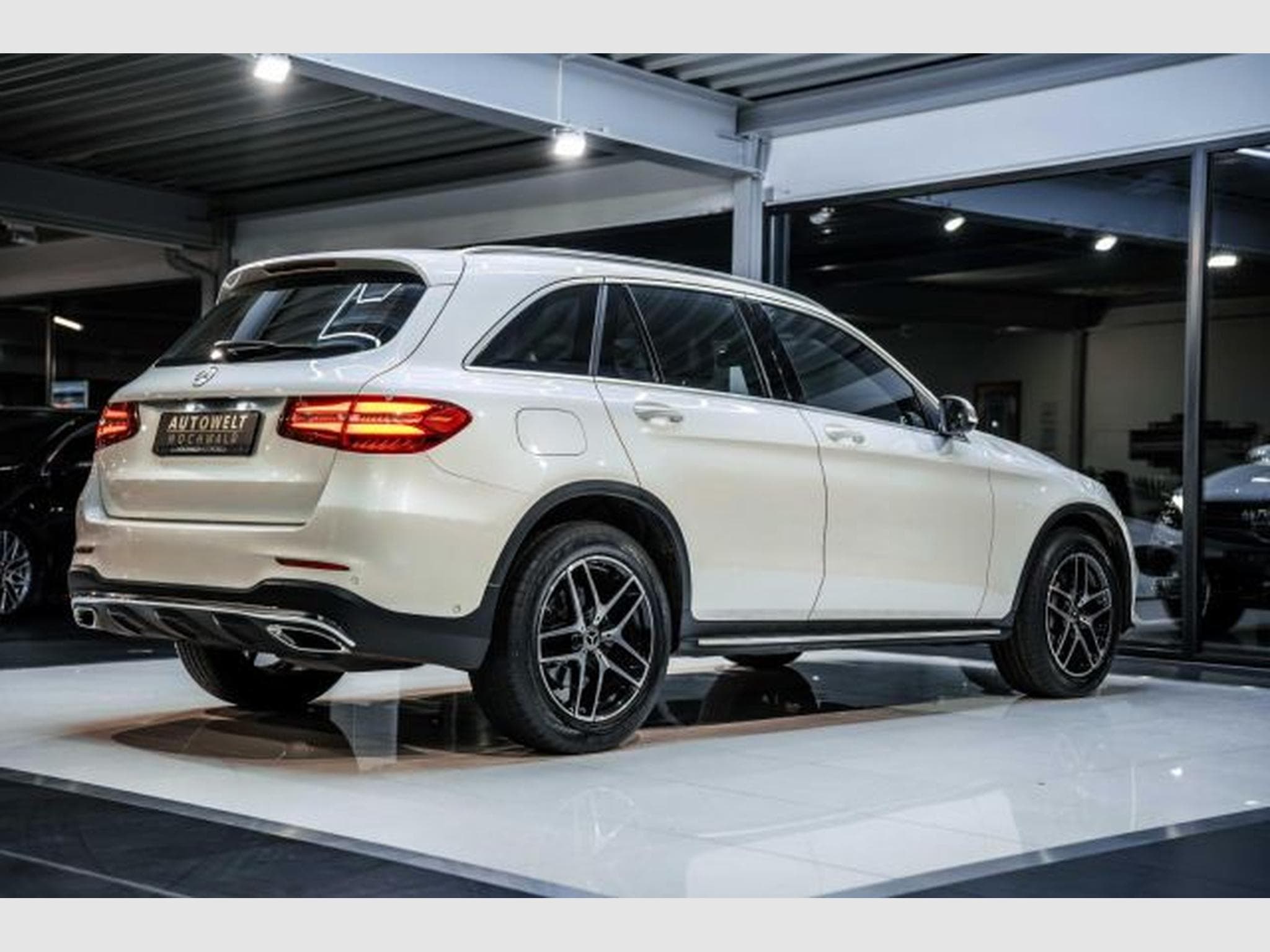 Mercedes GLC 250 GLC 250 d Autom. 4M AMG Line NAVI STAHZG ILS LED (2018) - Photo 11