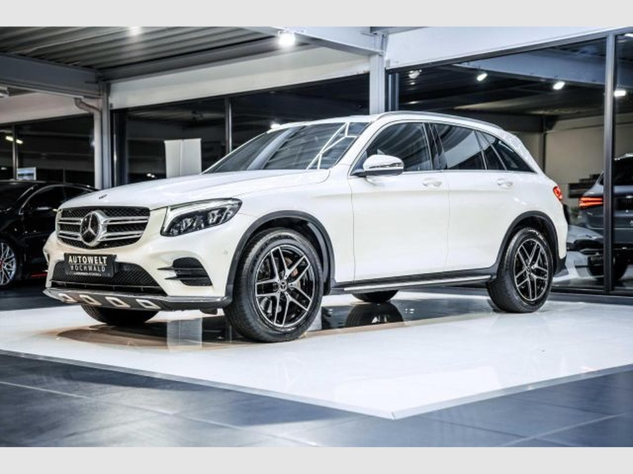Mercedes GLC 250 GLC 250 d Autom. 4M AMG Line NAVI STAHZG ILS LED (2018) - Photo 4