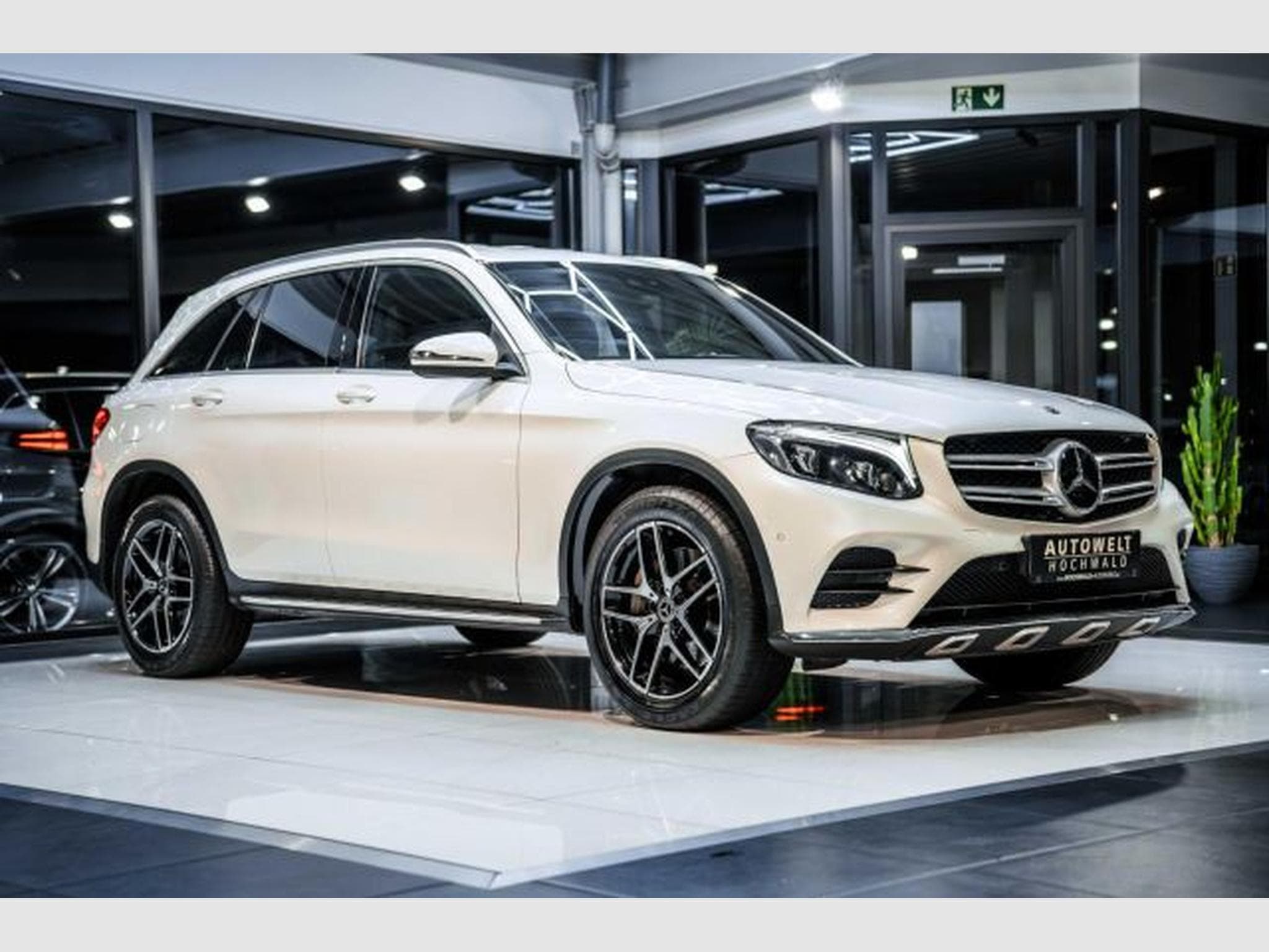Mercedes GLC 250 GLC 250 d Autom. 4M AMG Line NAVI STAHZG ILS LED (2018) - Photo 6