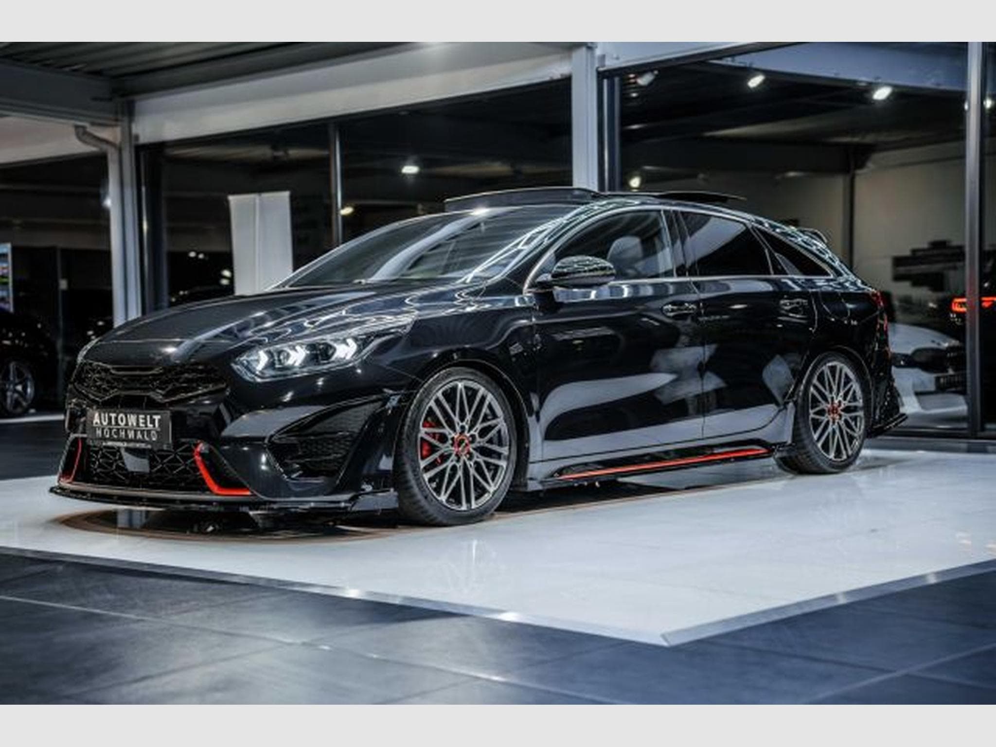 Kia ProCeed ProCeed 1.6 GT JBL PANO Orig. Bodykit Sportabgas (2022) - Photo 4