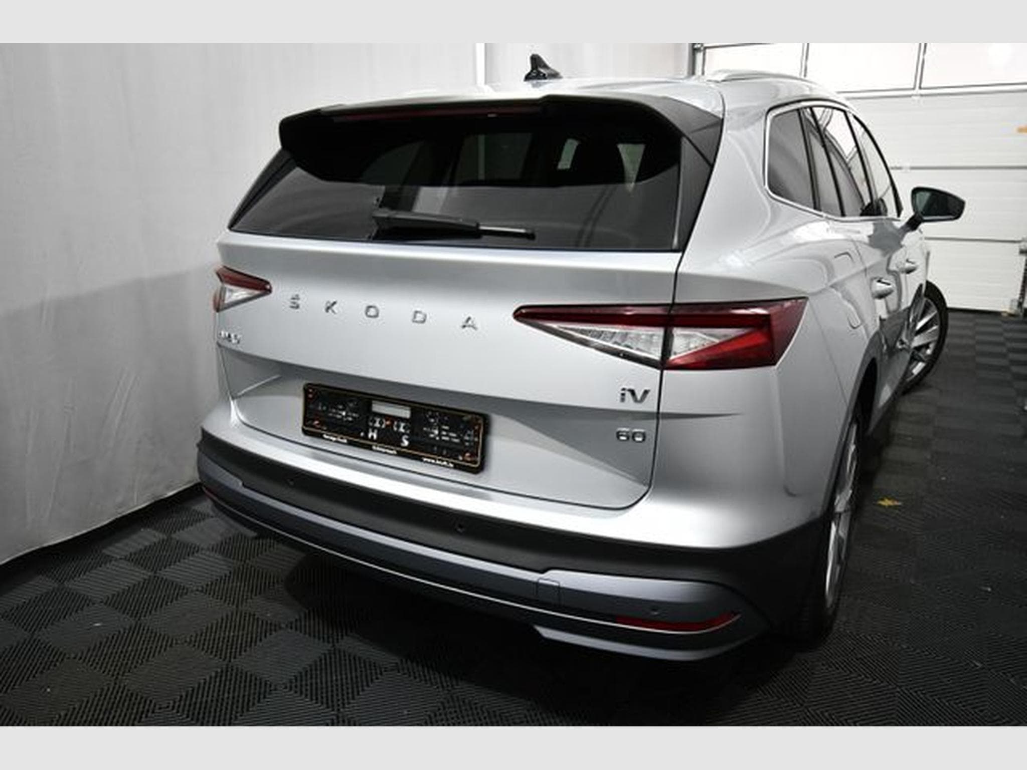 Skoda Enyaq Enyaq IV 60, Leder, AHK, Pano., Area View, HuD (2023) - Photo 2