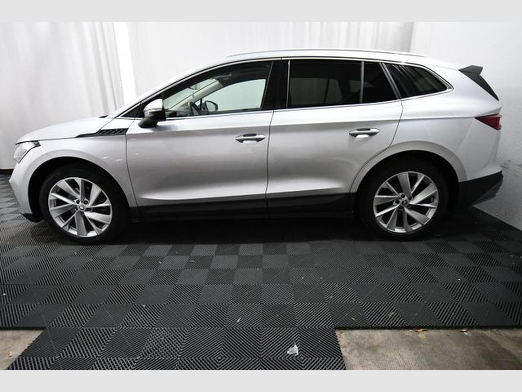 Skoda Enyaq Enyaq IV 60, Leder, AHK, Pano., Area View, HuD (2023) - Photo 3