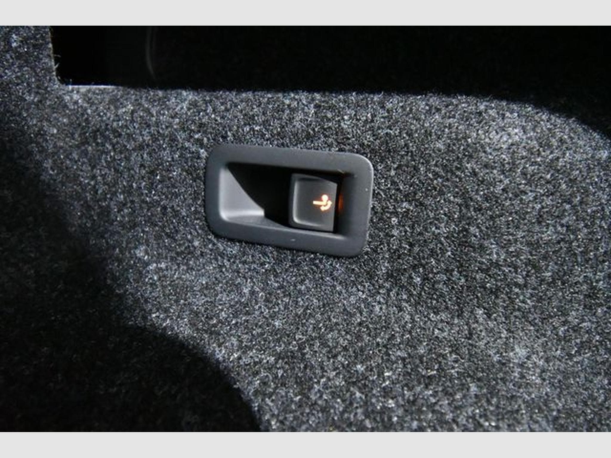 Skoda Enyaq Enyaq IV 60, Leder, AHK, Pano., Area View, HuD (2023) - Photo 9