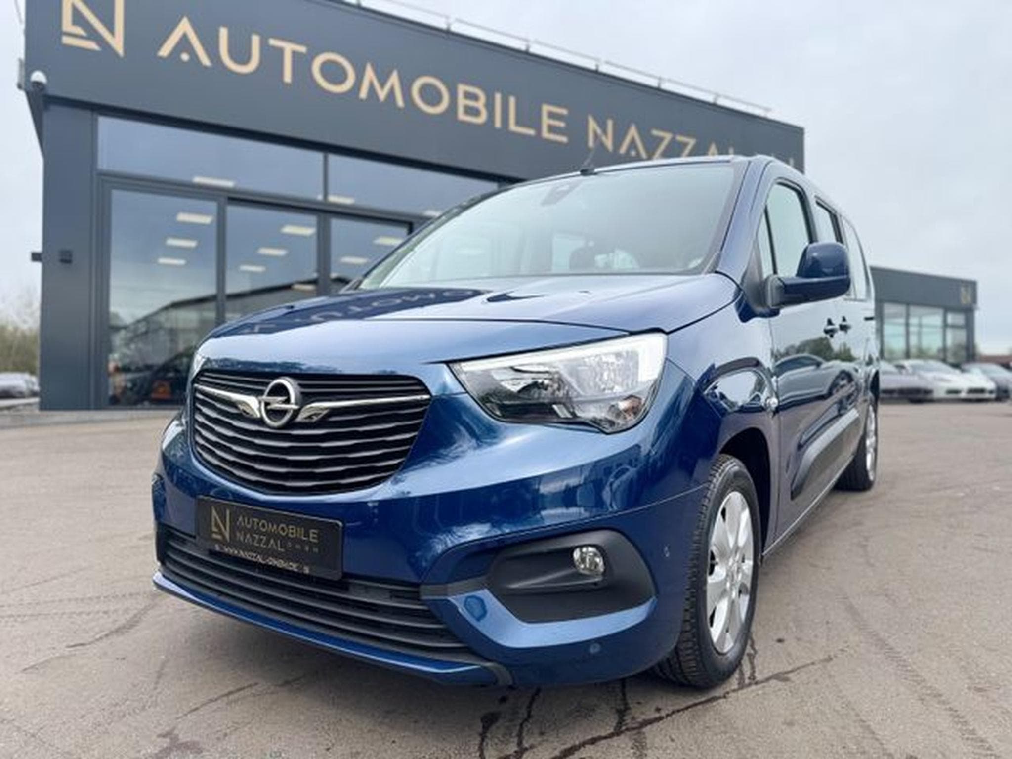 Opel Combo COMBO LIFE XL*KAMERA*HEAD-UP-SHZ*7.SITZER*1.HD* (2019) - Foto 2