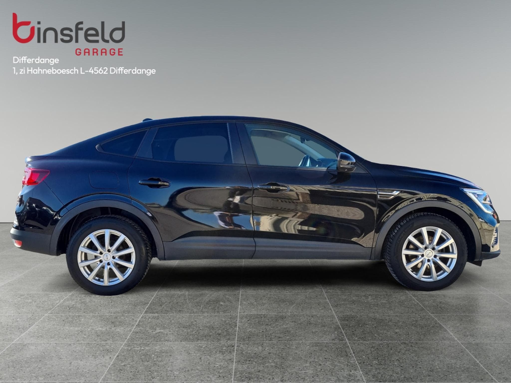 Renault Arkana 1,6L E-TECH Full Hybrid Evolution (2023) - Photo 6