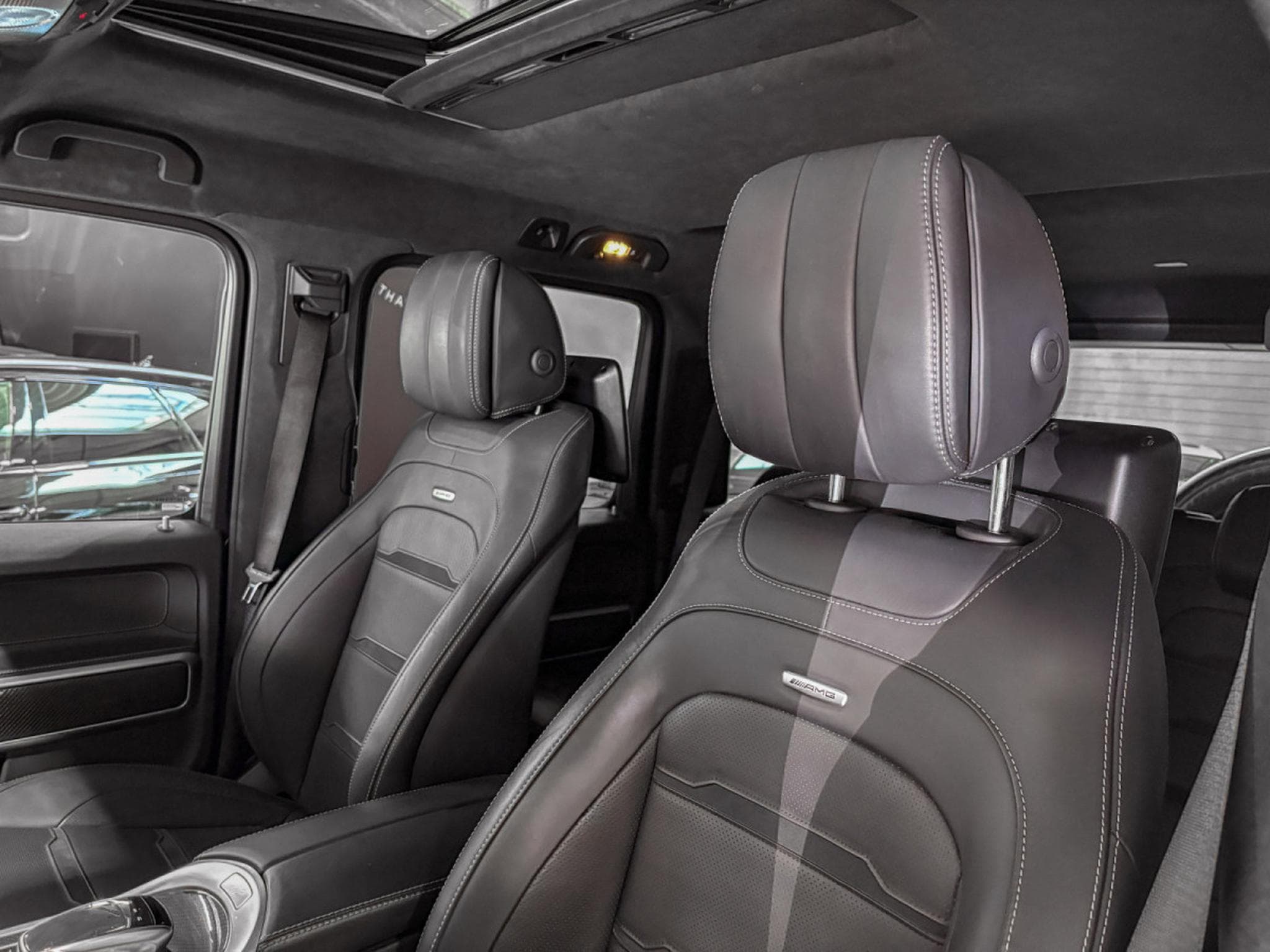 Mercedes G 63 AMG G63 AMG MANUFAKTUR/22/BURMESTER/CARBON/TV/STHZ (2023) - Photo 24