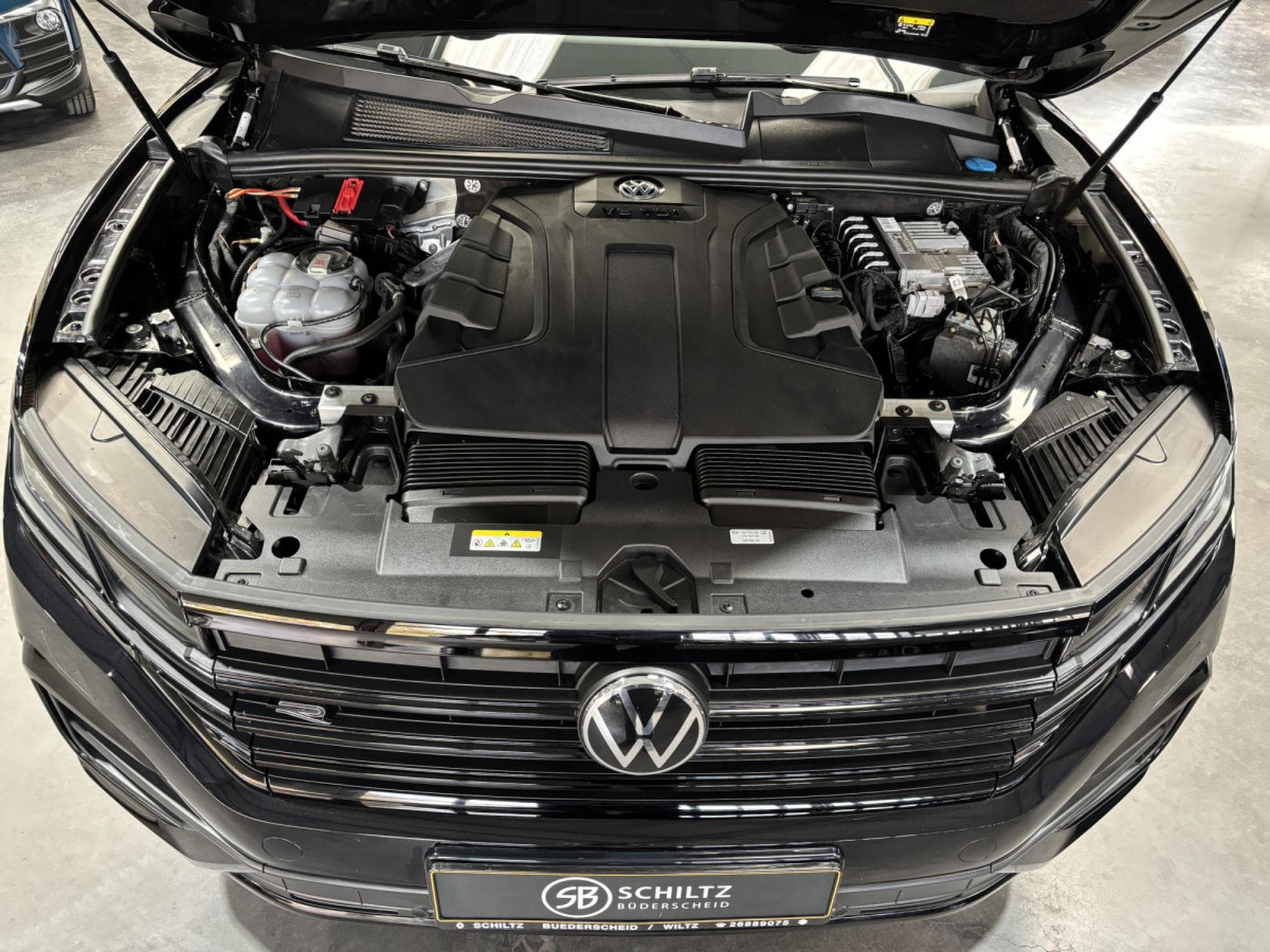 VW Touareg 3.0 V6 TDI R Line (2022) - Photo 8