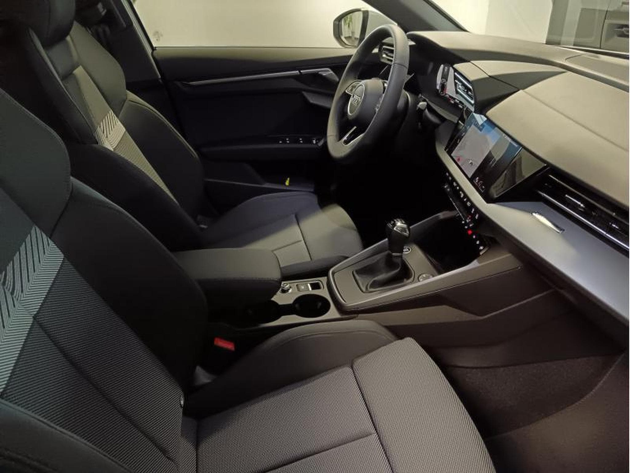 Audi A3 Sportback S-line TDI 85 kW 6 Gang (2026) - Photo 10