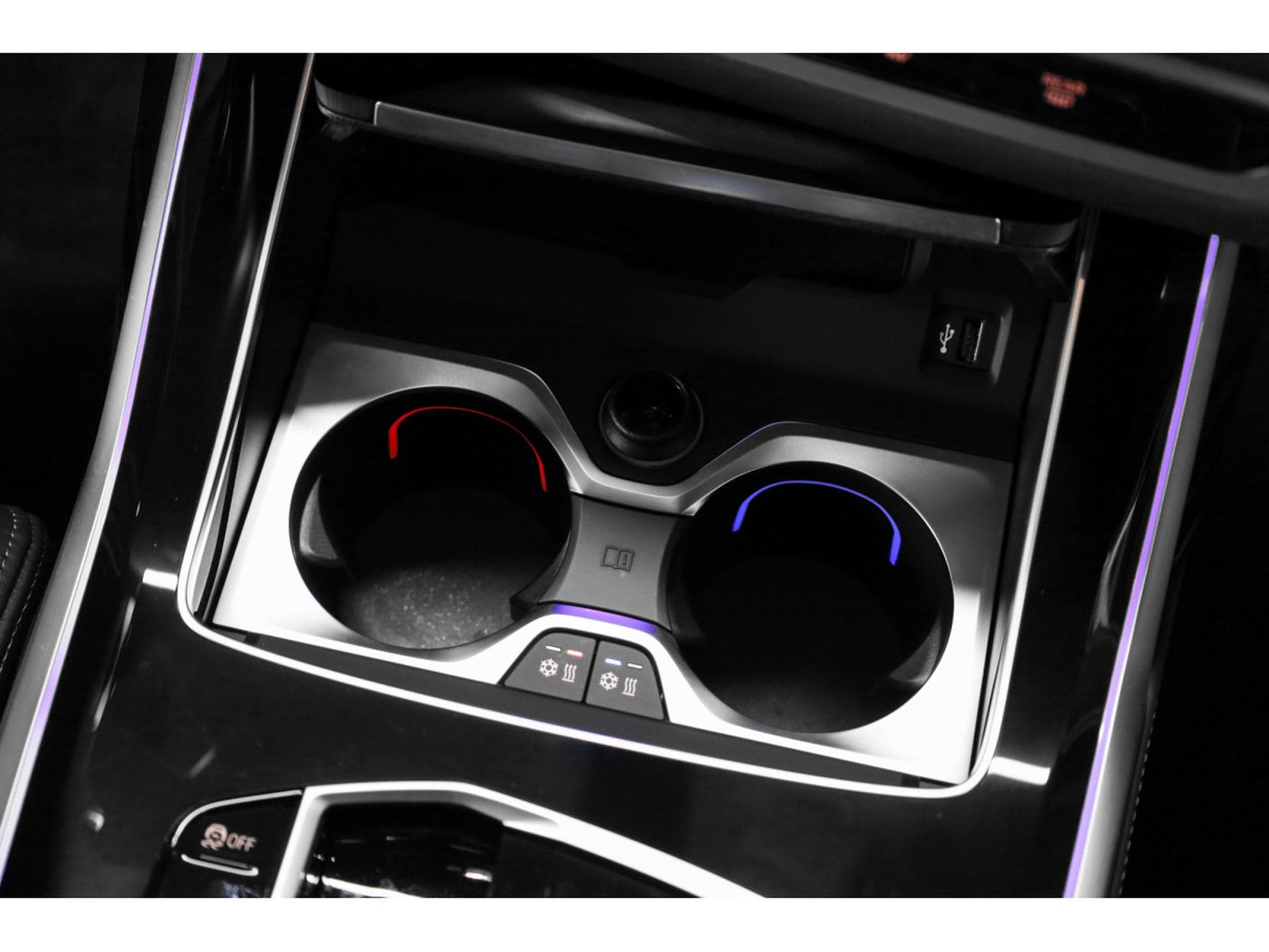 BMW X7 40 D X-DRIVE (2024) - Foto 21