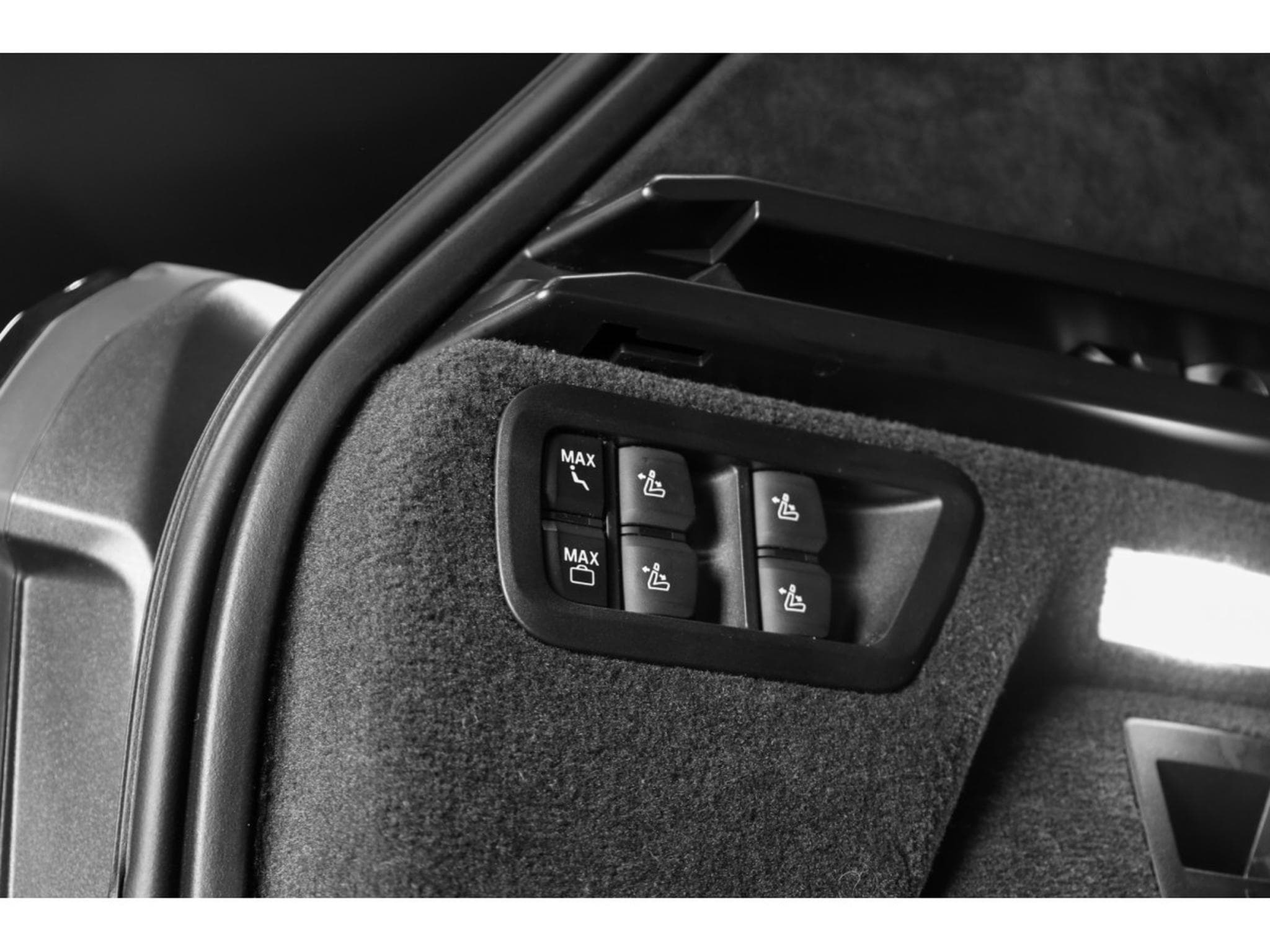 BMW X7 40 D X-DRIVE (2024) - Foto 28