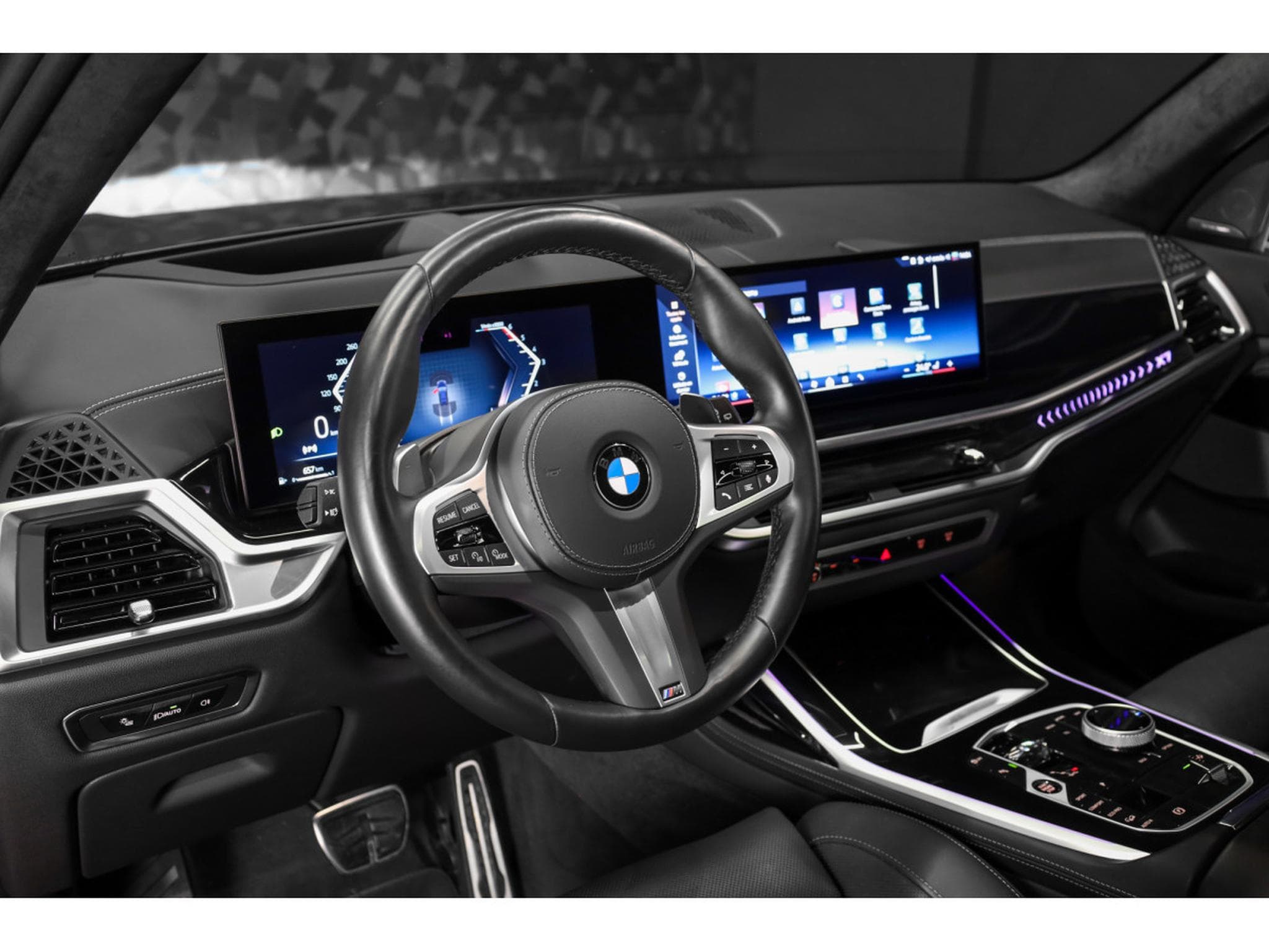 BMW X7 40 D X-DRIVE (2024) - Foto 8