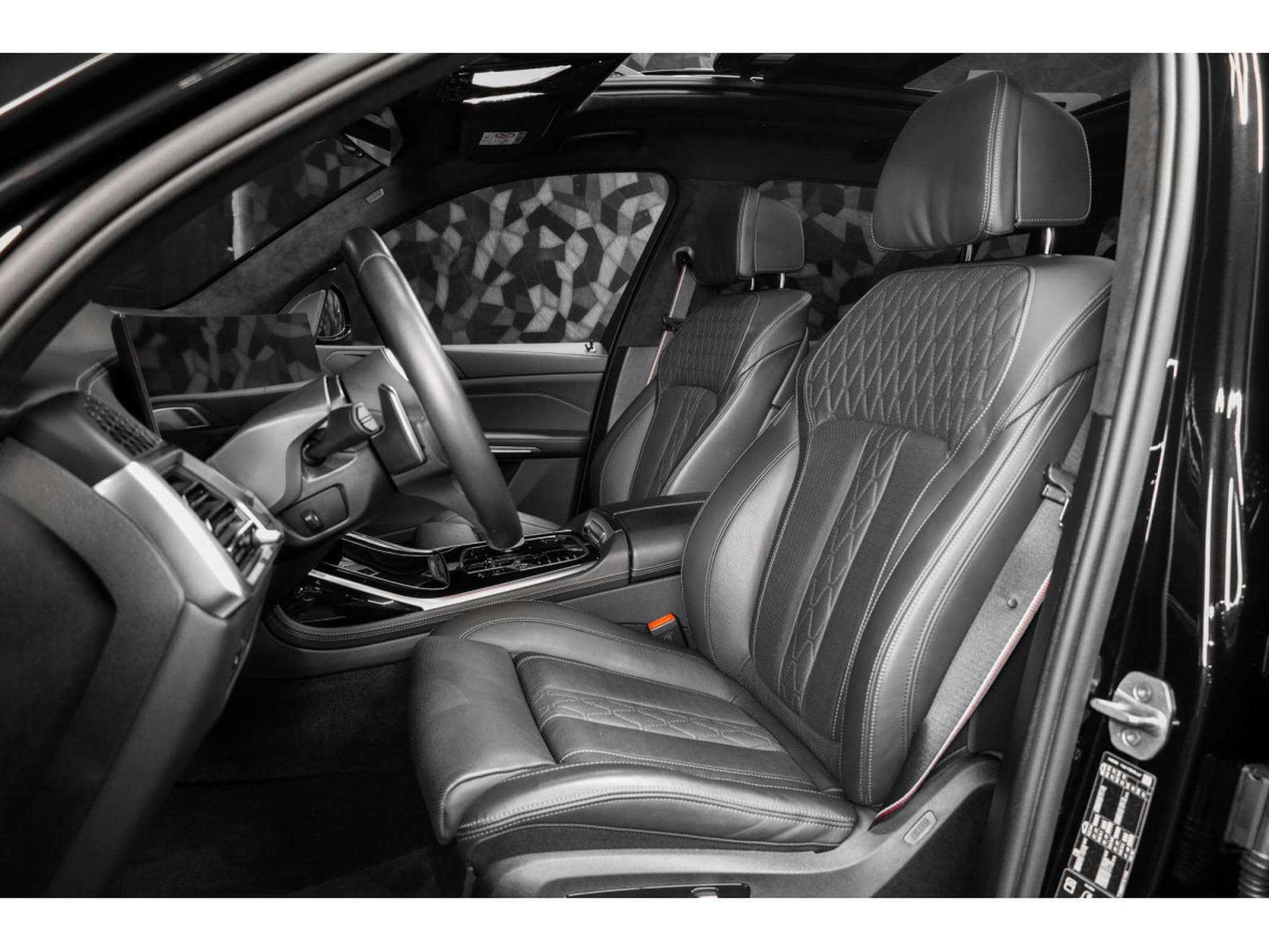 BMW X7 40 D X-DRIVE (2024) - Foto 9