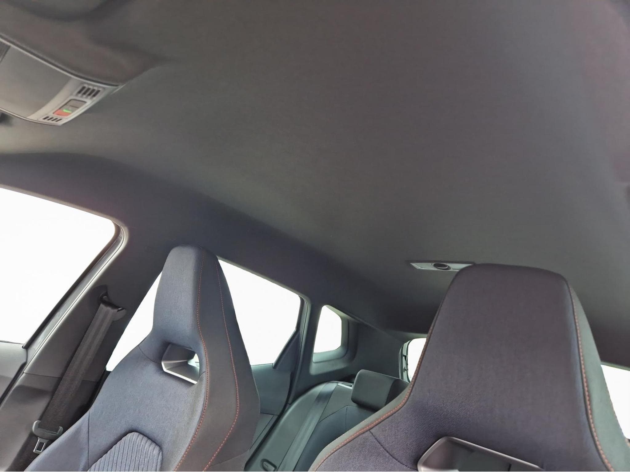 Seat Arona FR (2025) - Photo 15