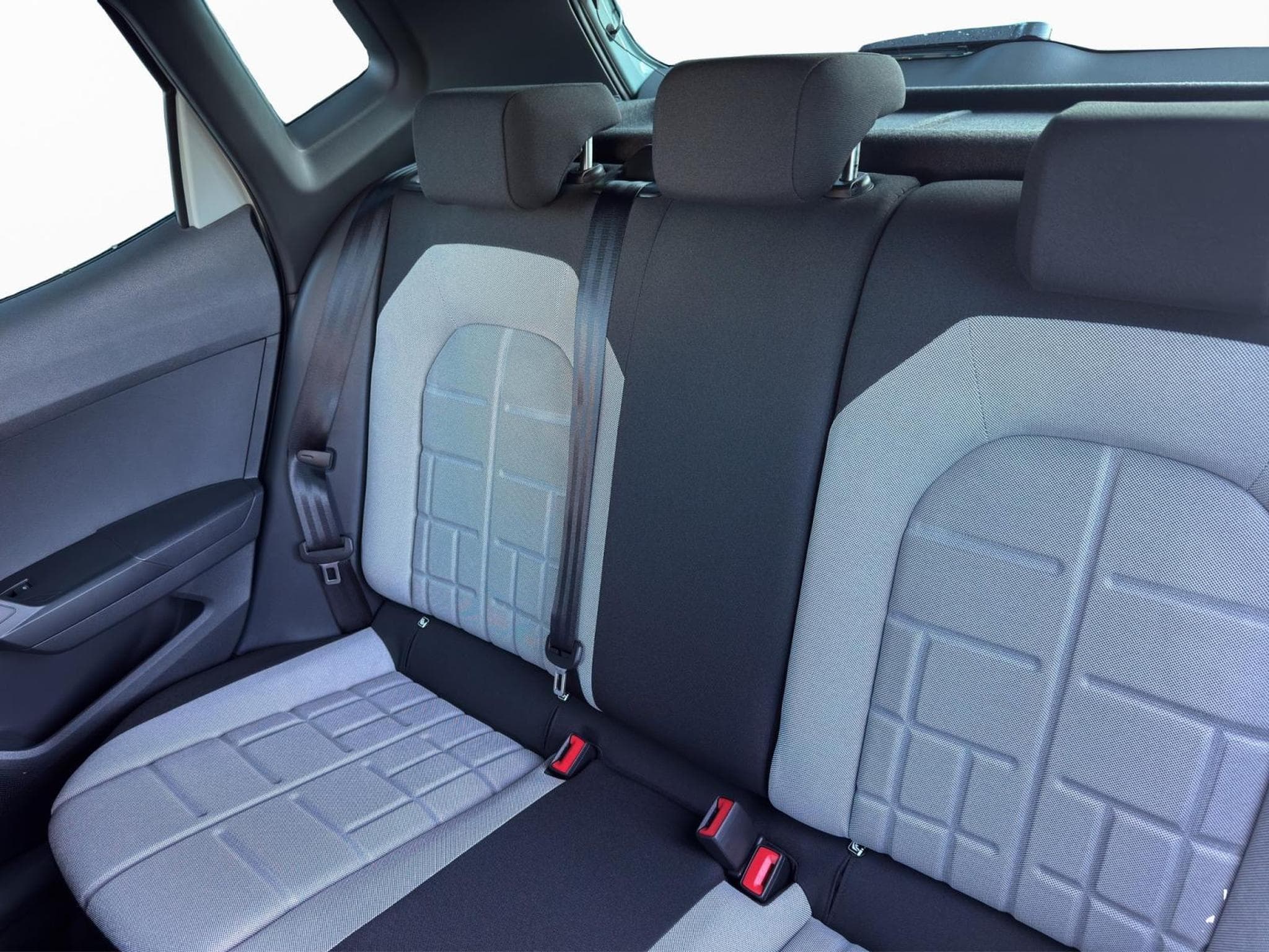 Seat Arona FR (2026) - Photo 12