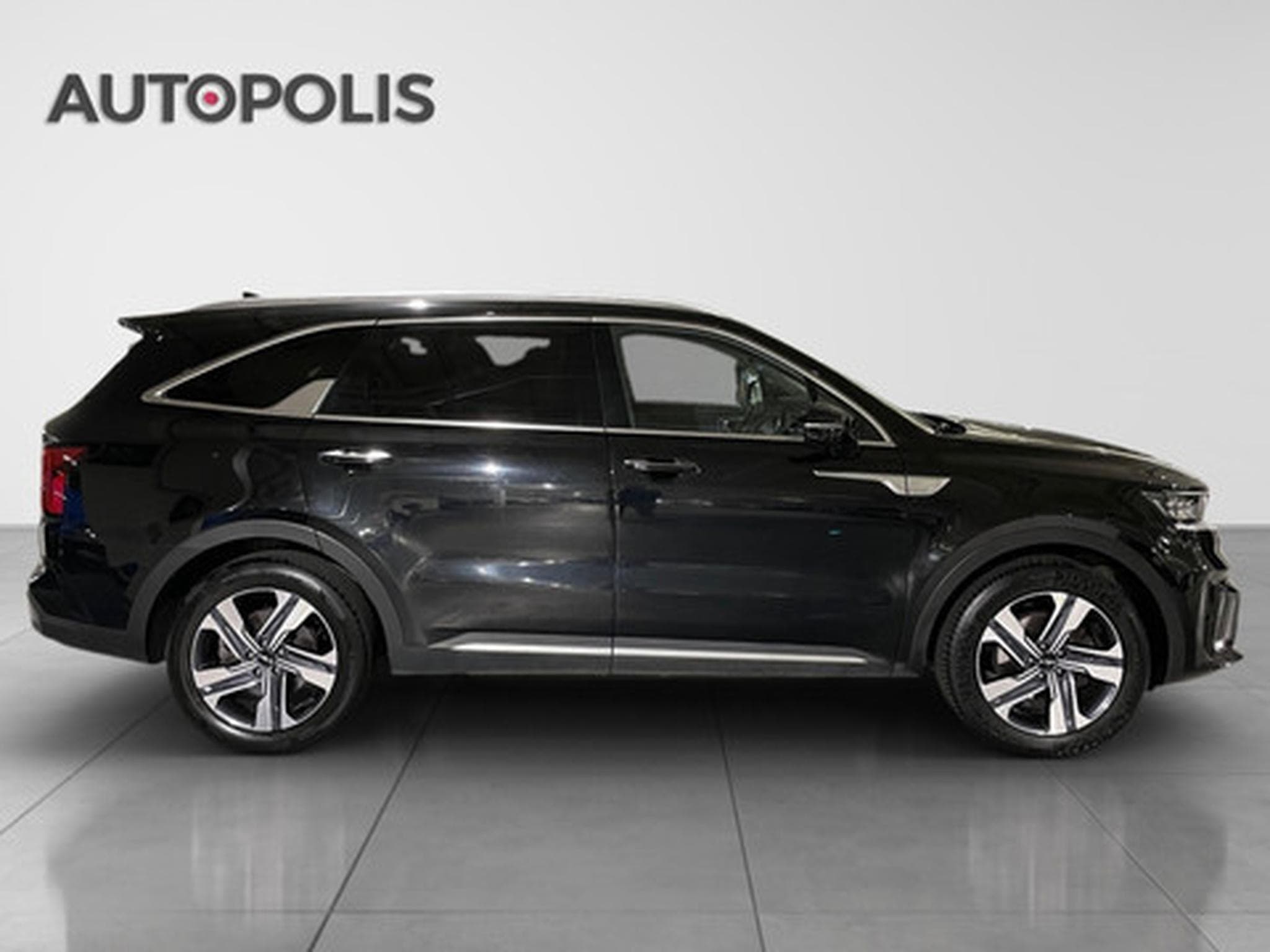 Kia Sorento Pace 1.6 PHEV 4WD AT (2026) - Photo 17