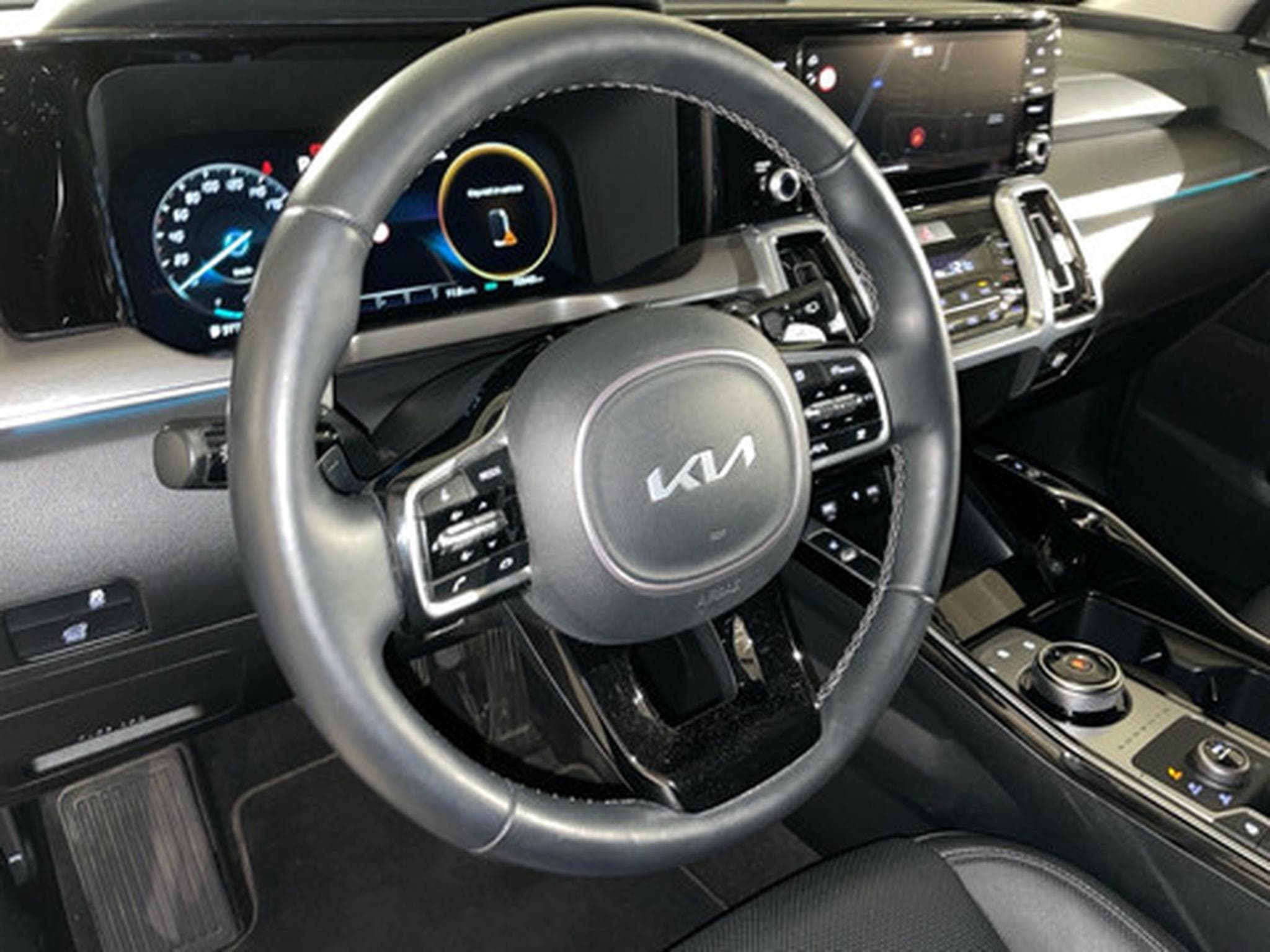 Kia Sorento Pace 1.6 PHEV 4WD AT (2026) - Photo 8