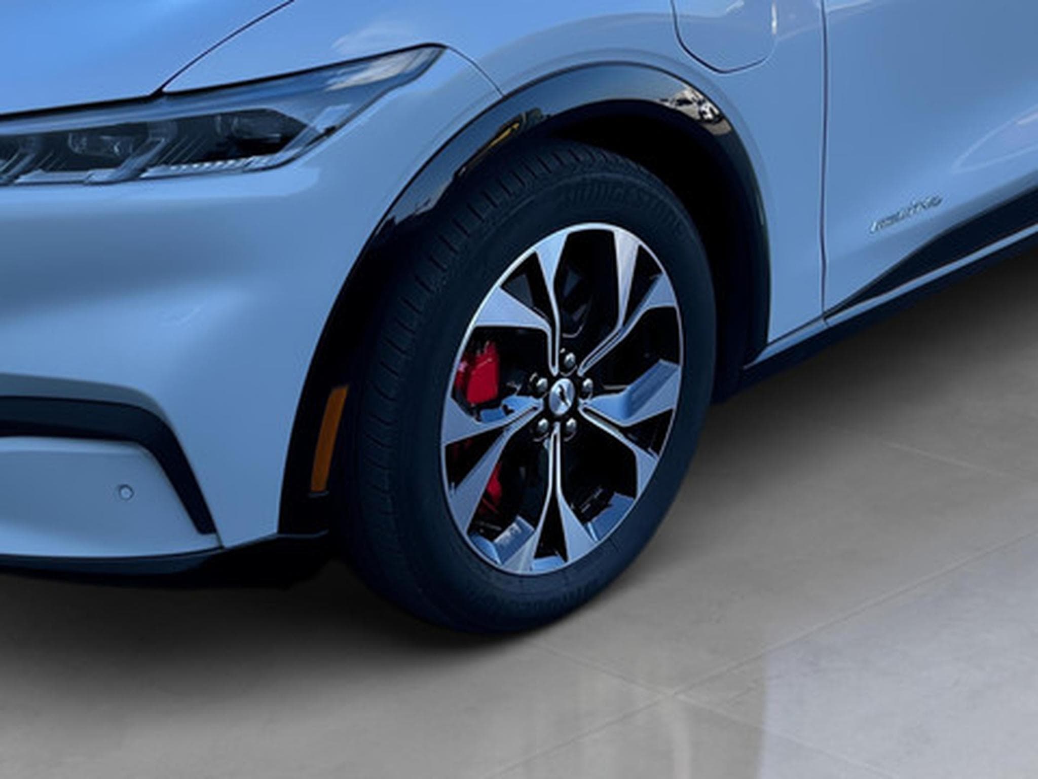 Ford Mustang Mach-E First Edition (2026) - Photo 20