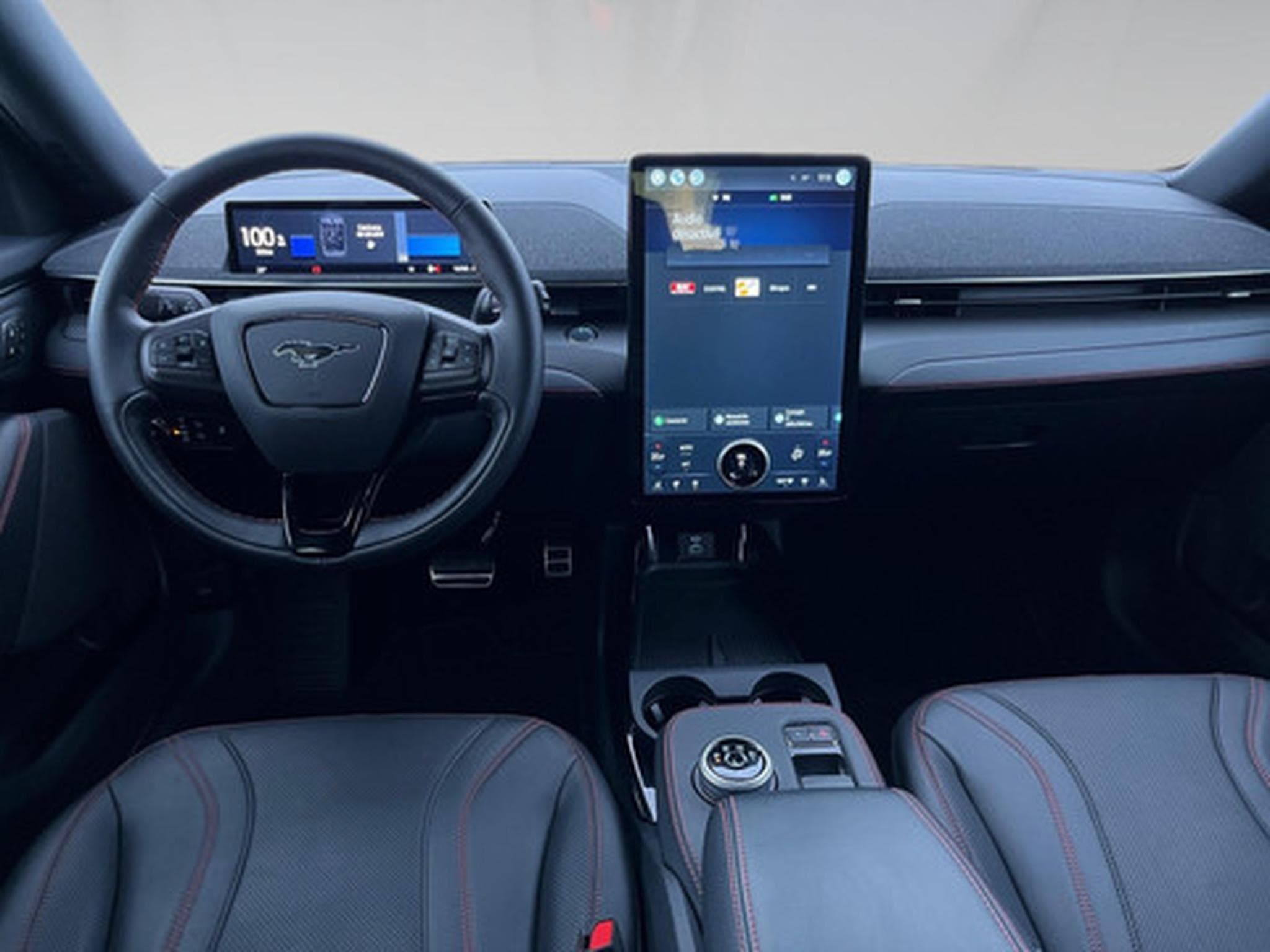 Ford Mustang Mach-E First Edition (2026) - Photo 5