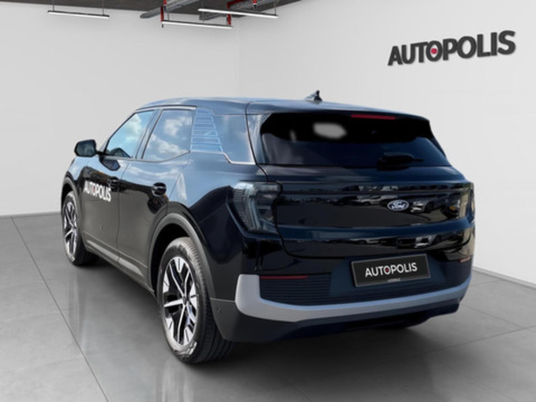 Ford Explorer 77kWh Extended Range RWD (2026) - Photo 18