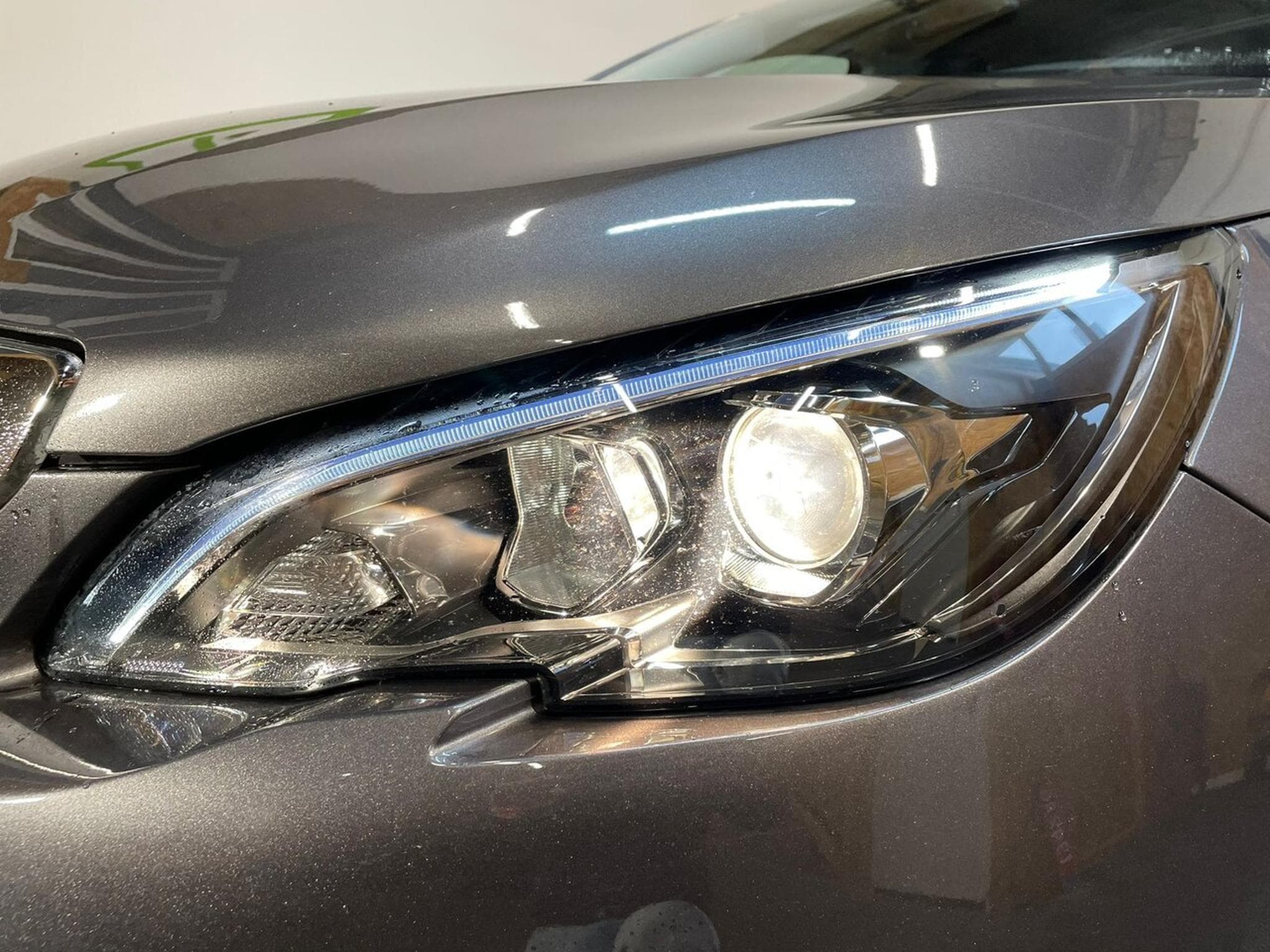 Peugeot 308 SW 1.5 BlueHDI 130 ALLURE EAT8 GPS BLUETOOTH (2020) - Photo 15