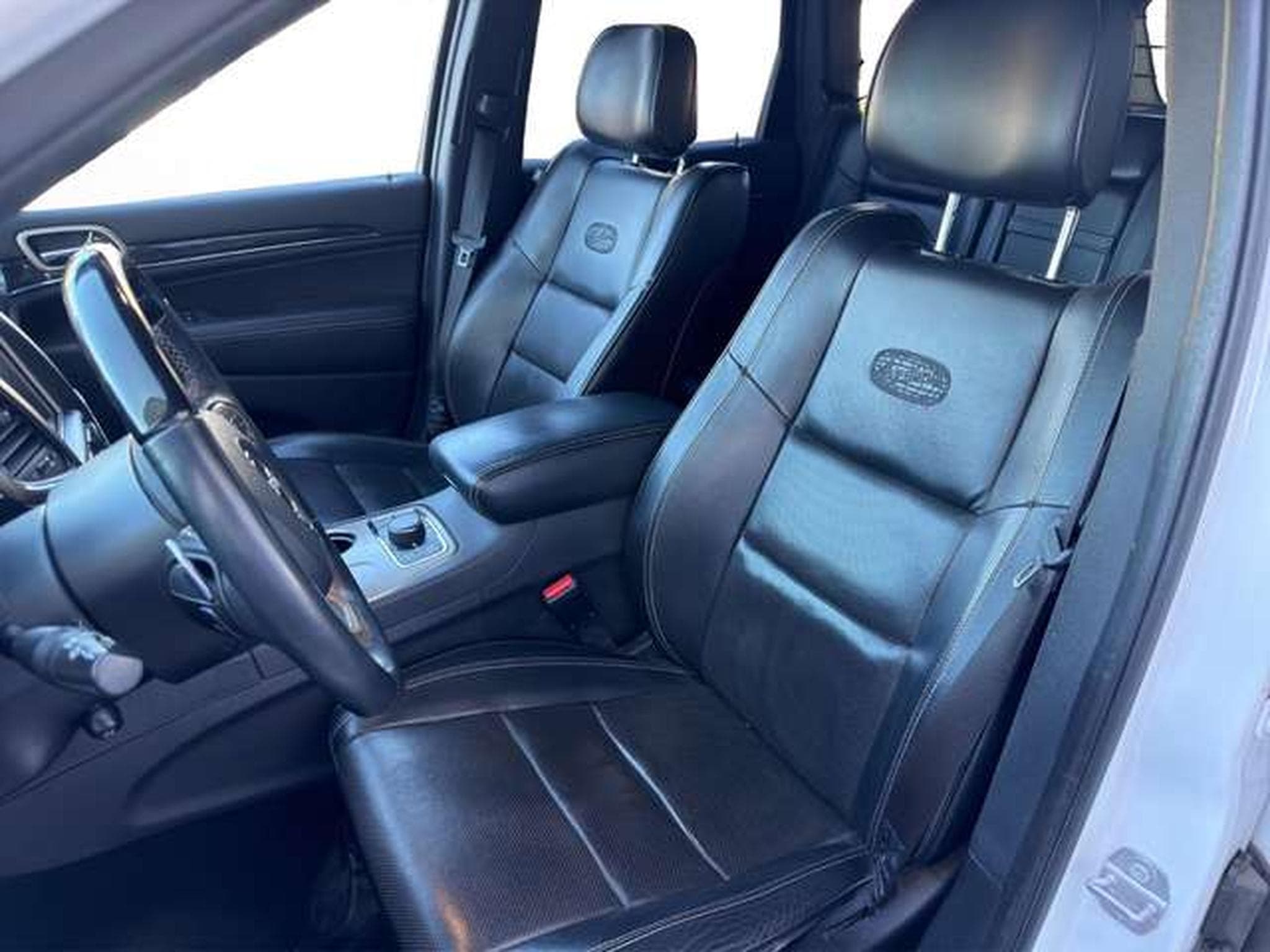 Jeep Cherokee 3.0 CRD Overland/AHK (2014) - Photo 9