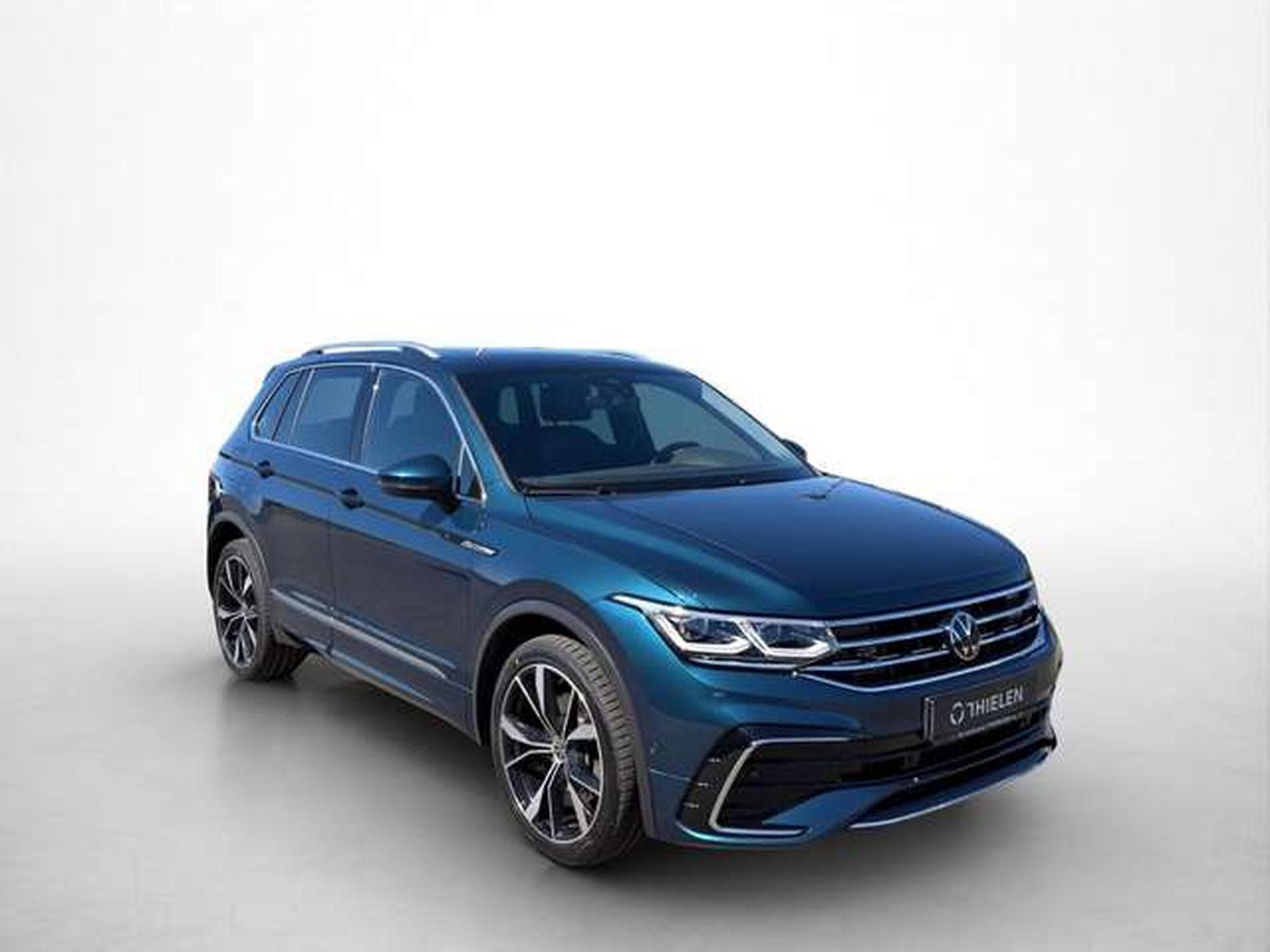 VW Tiguan R-Line 4Motion/Pano/Matrix/AHK/Side-Assis (2023) - Photo 8