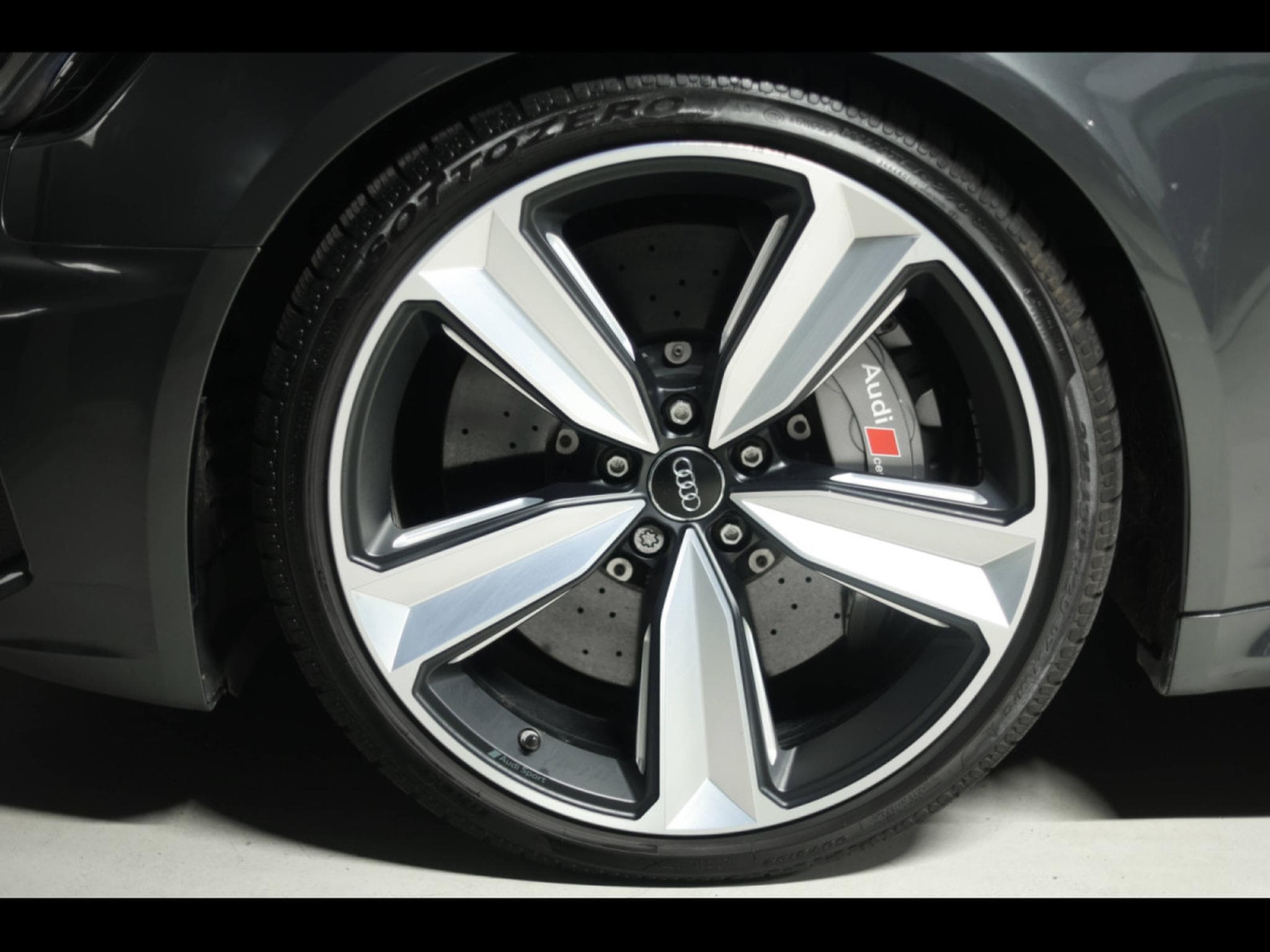 Audi RS4 AVANT 2.9 TFSI QUATTRO TIPTRONIC – AUDI EXCLUSIVE CARBON DES (2018) - Photo 8