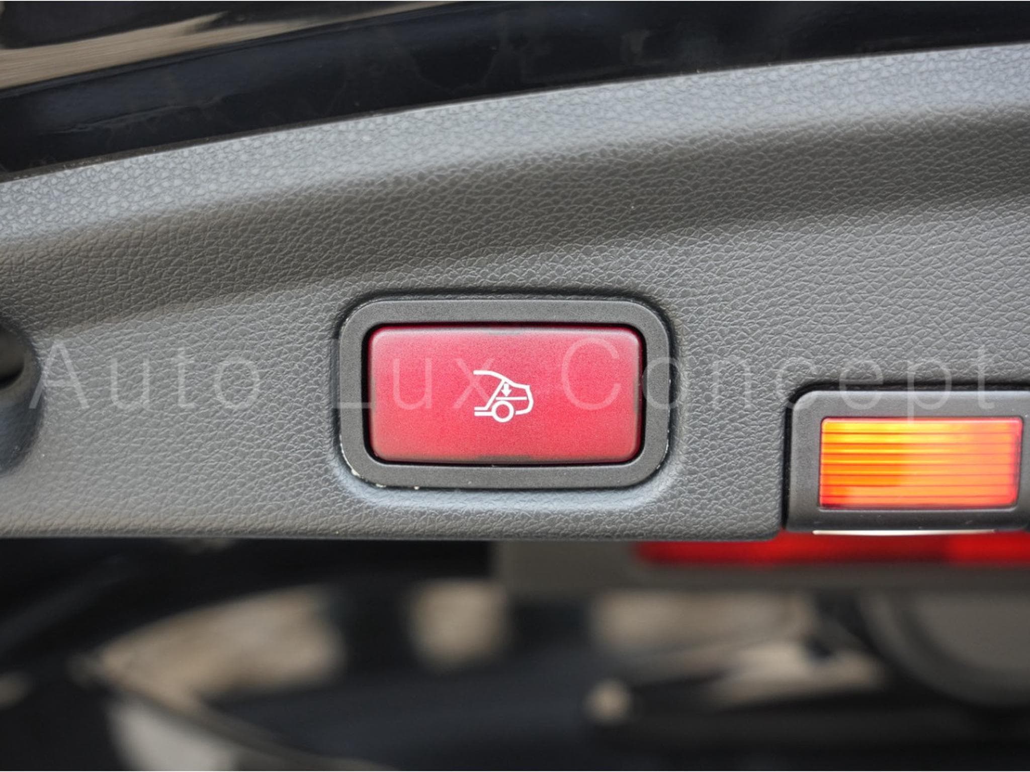 Mercedes E 450 4MATIC Cabriolet AMG Line (2019) - Photo 28