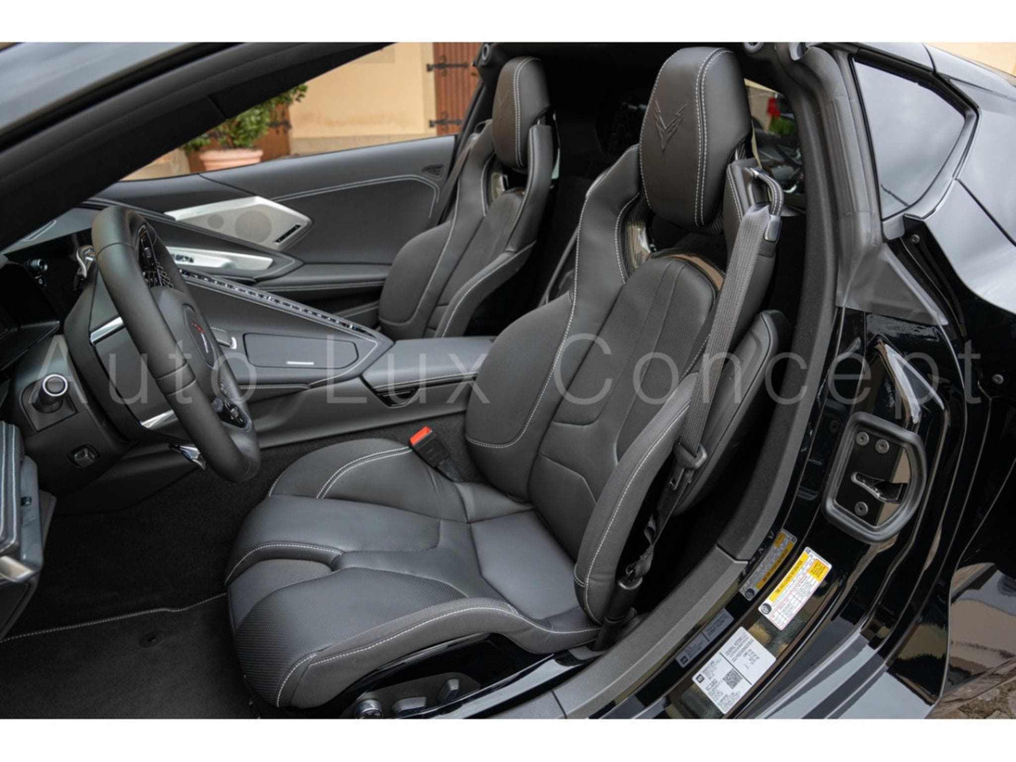 Chevrolet Corvette C8 Stingray Coupé 2LT (2023) - Photo 7