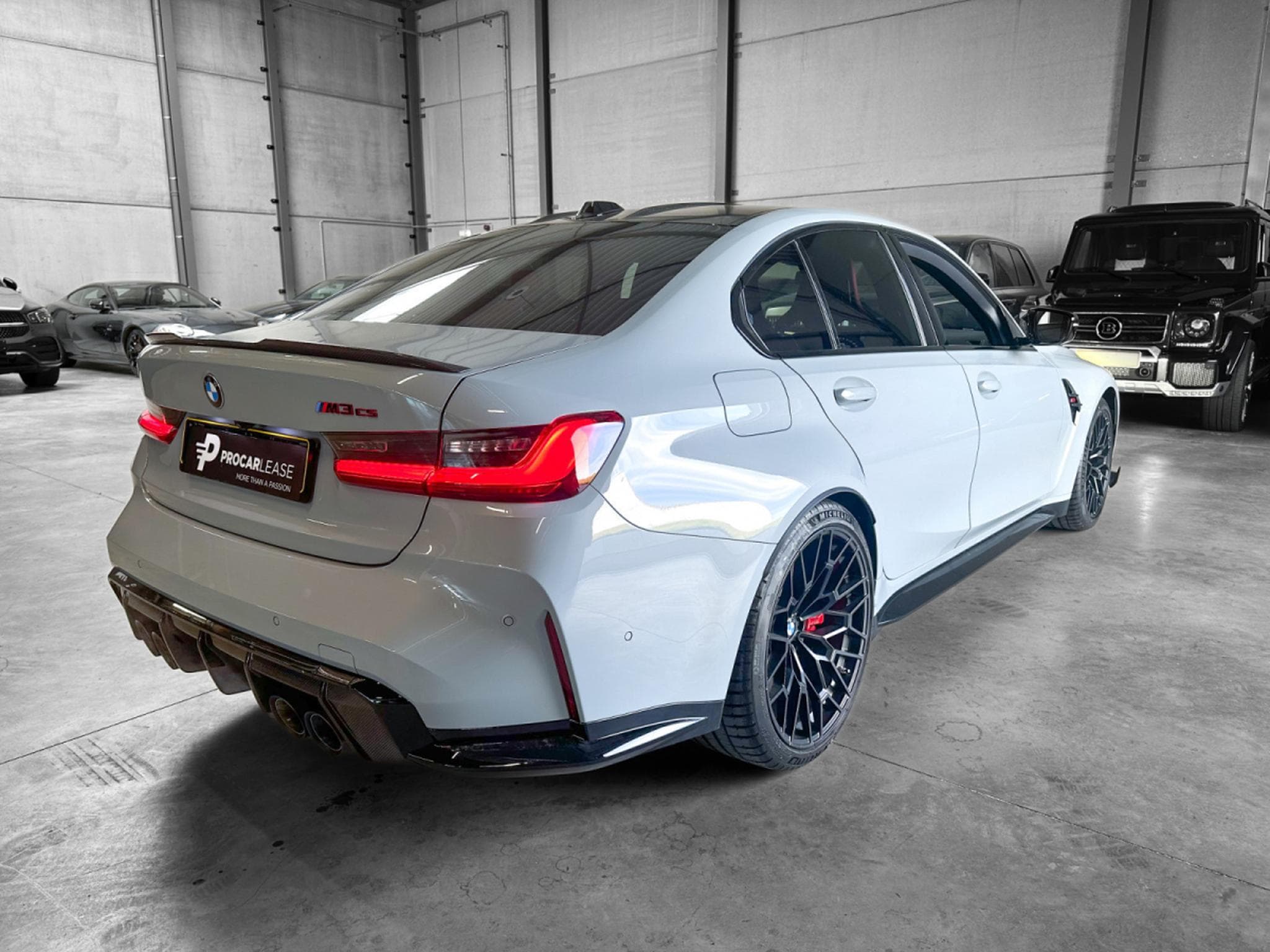 BMW M3 Limousine CS/ 50 JAHRE/KEYLESS/20/HEAD UP/CARBON (2023) - Photo 3