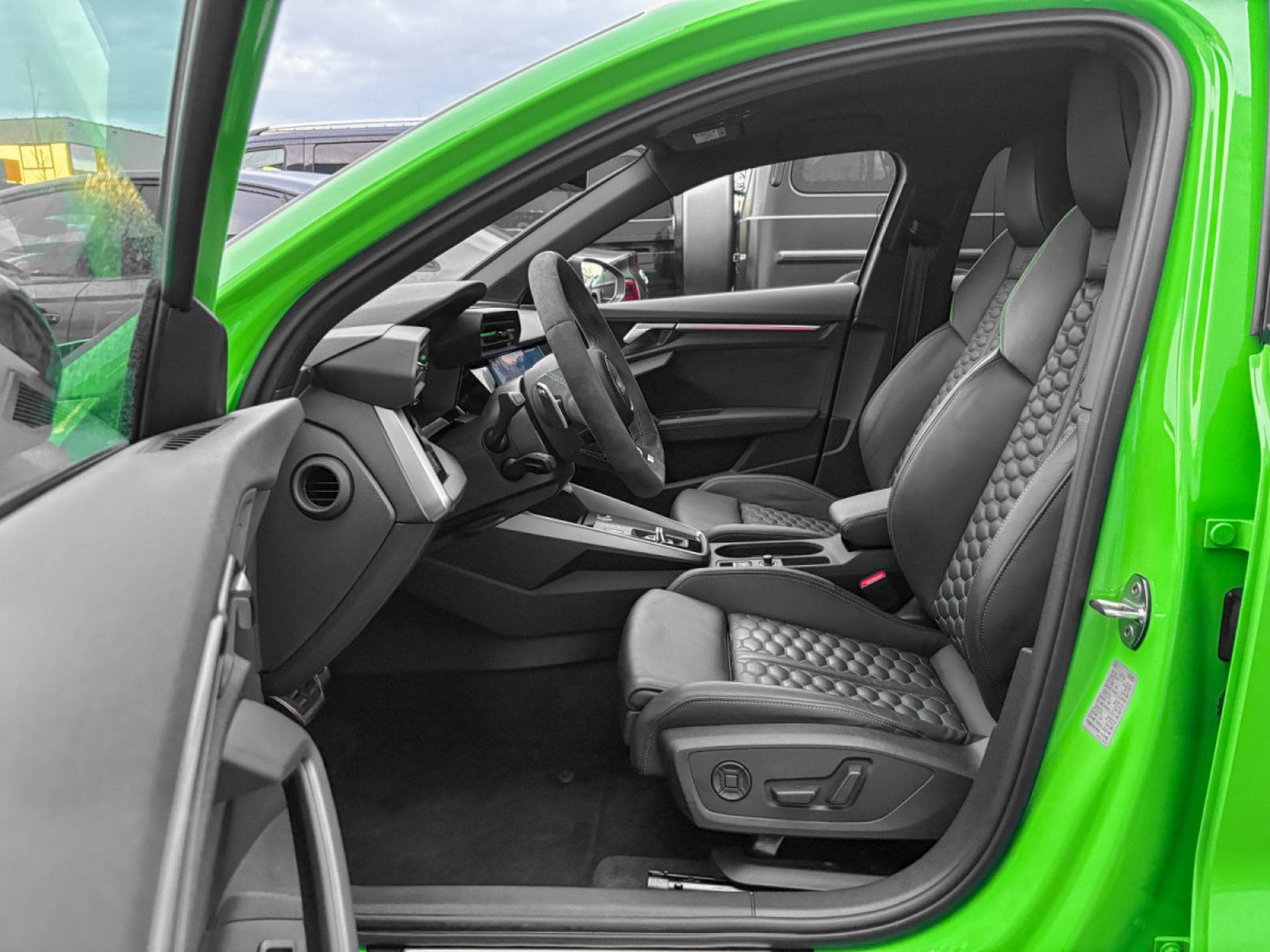 Audi RS3 AUDI RS3 Sportback 2.5 TFSI quattro/19/B.O/ (2023) - Photo 18