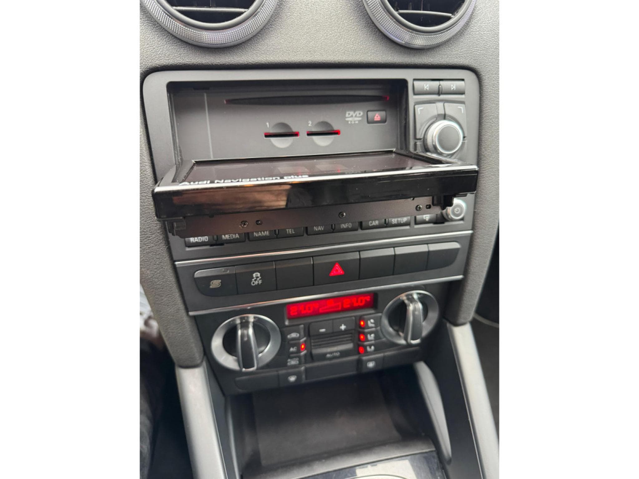 Audi RS3 2.5T 340 Quattro S-Tronic (2012) - Photo 9