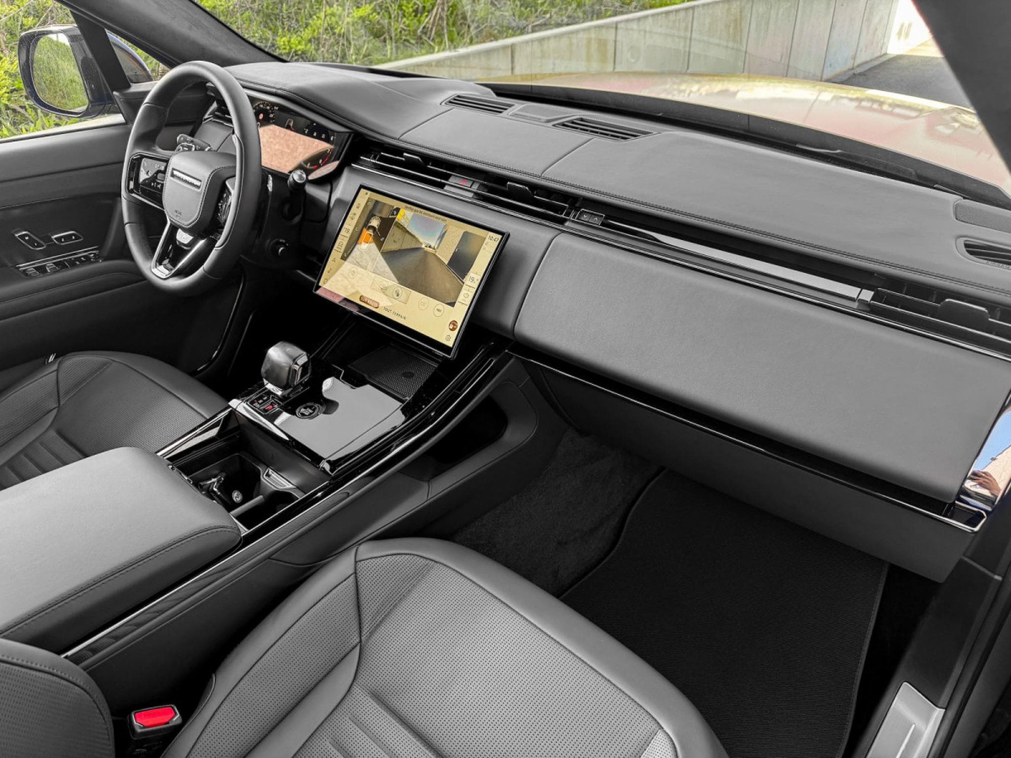 Land-Rover Range Rover Sport SV EDITION ONE CARBON BRONZE / V8 4.4/ 23*/ PANO/ VOLL (2024) - Photo 16