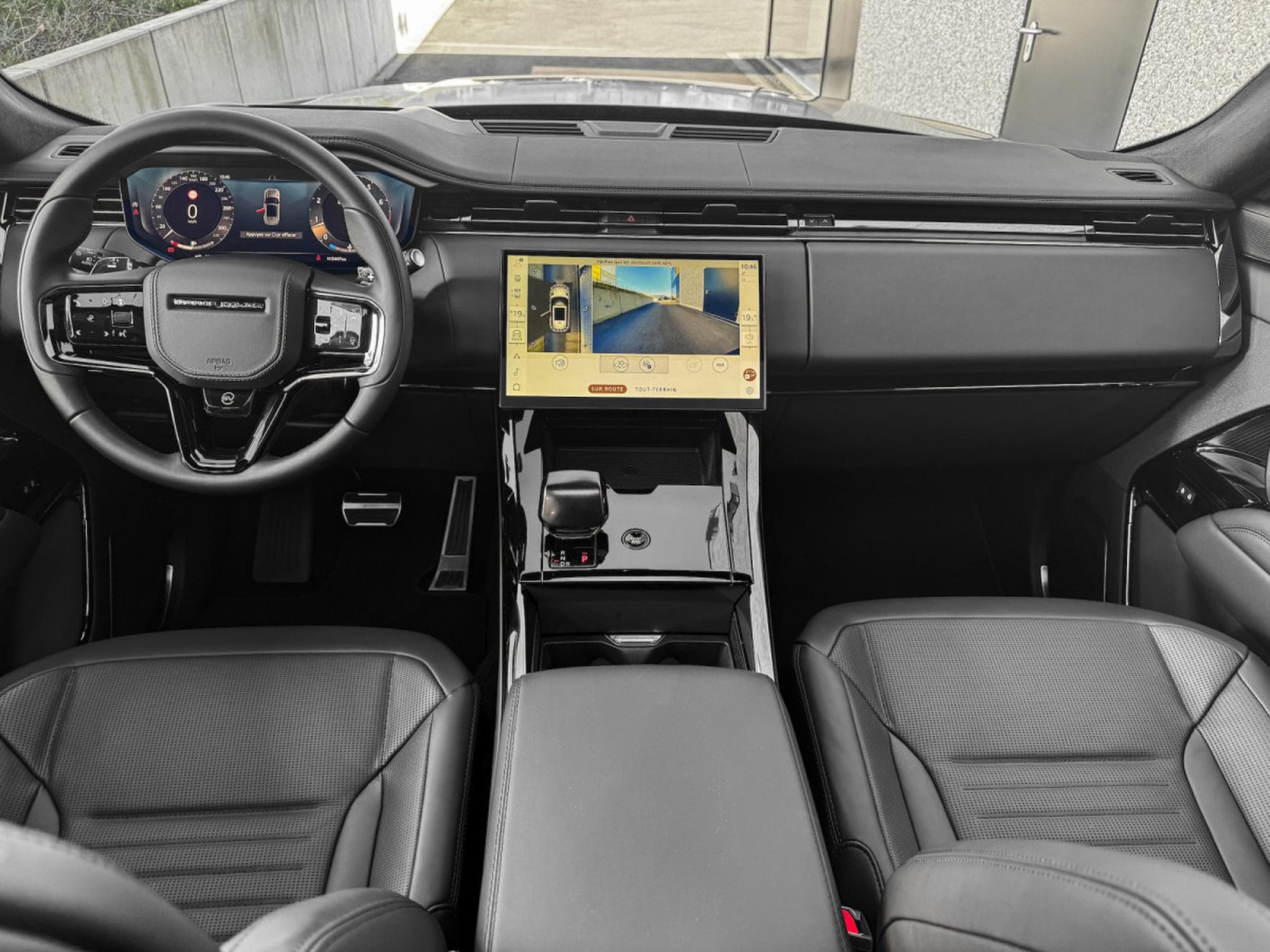 Land-Rover Range Rover Sport SV EDITION ONE CARBON BRONZE / V8 4.4/ 23*/ PANO/ VOLL (2024) - Photo 2