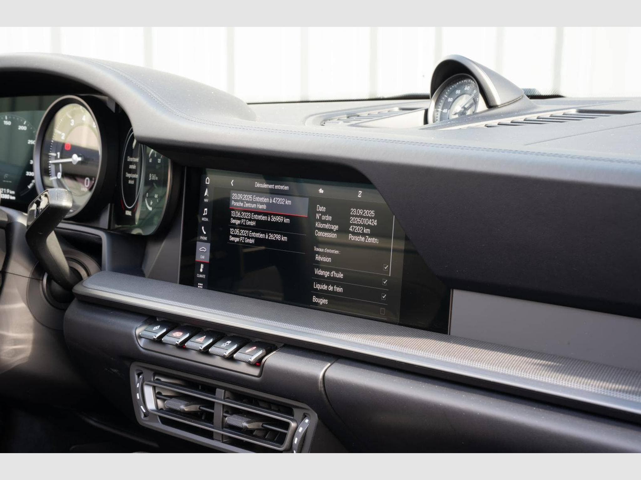 Porsche 911 Carrera 4S Cabriolet - Approved 09/26, suivi complet Porsche (2019) - Foto 21