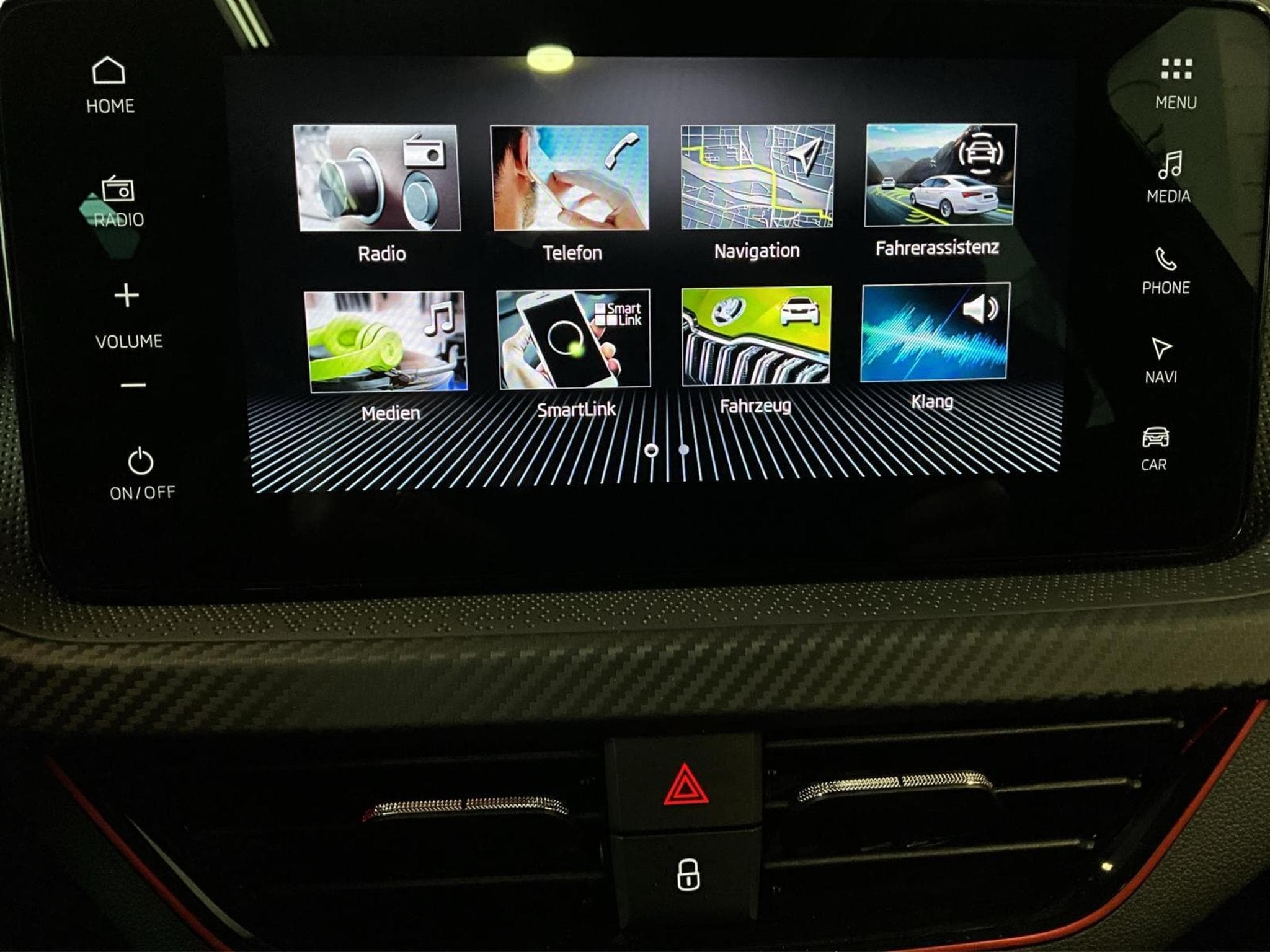 Skoda Kamiq Monte-Carlo+DSG+Led+Navi (2025) - Foto 13