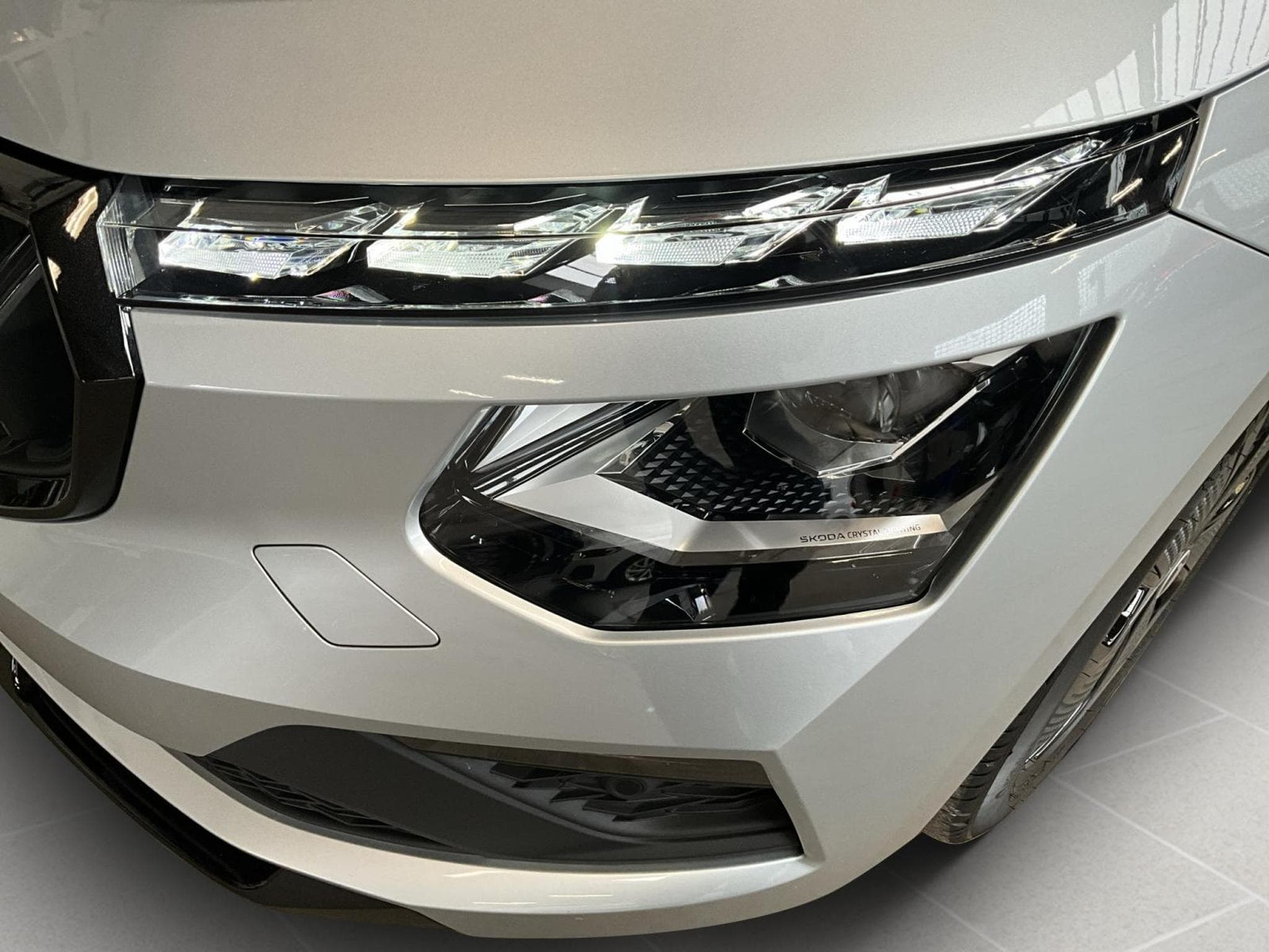 Skoda Kamiq Monte-Carlo+DSG+Led+Navi (2025) - Foto 18