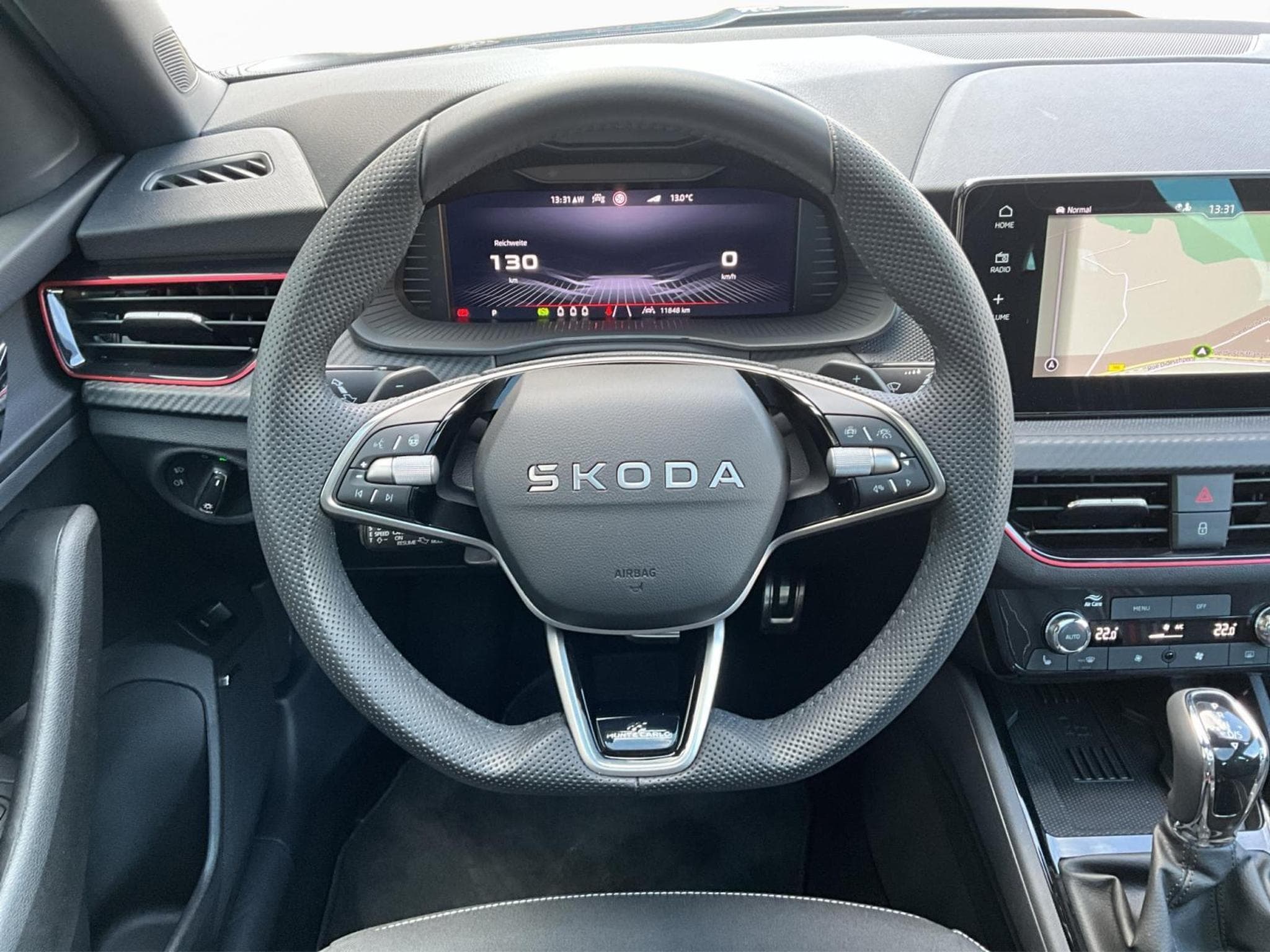 Skoda Kamiq Monte-Carlo+DSG+Led+Pano (2025) - Foto 10