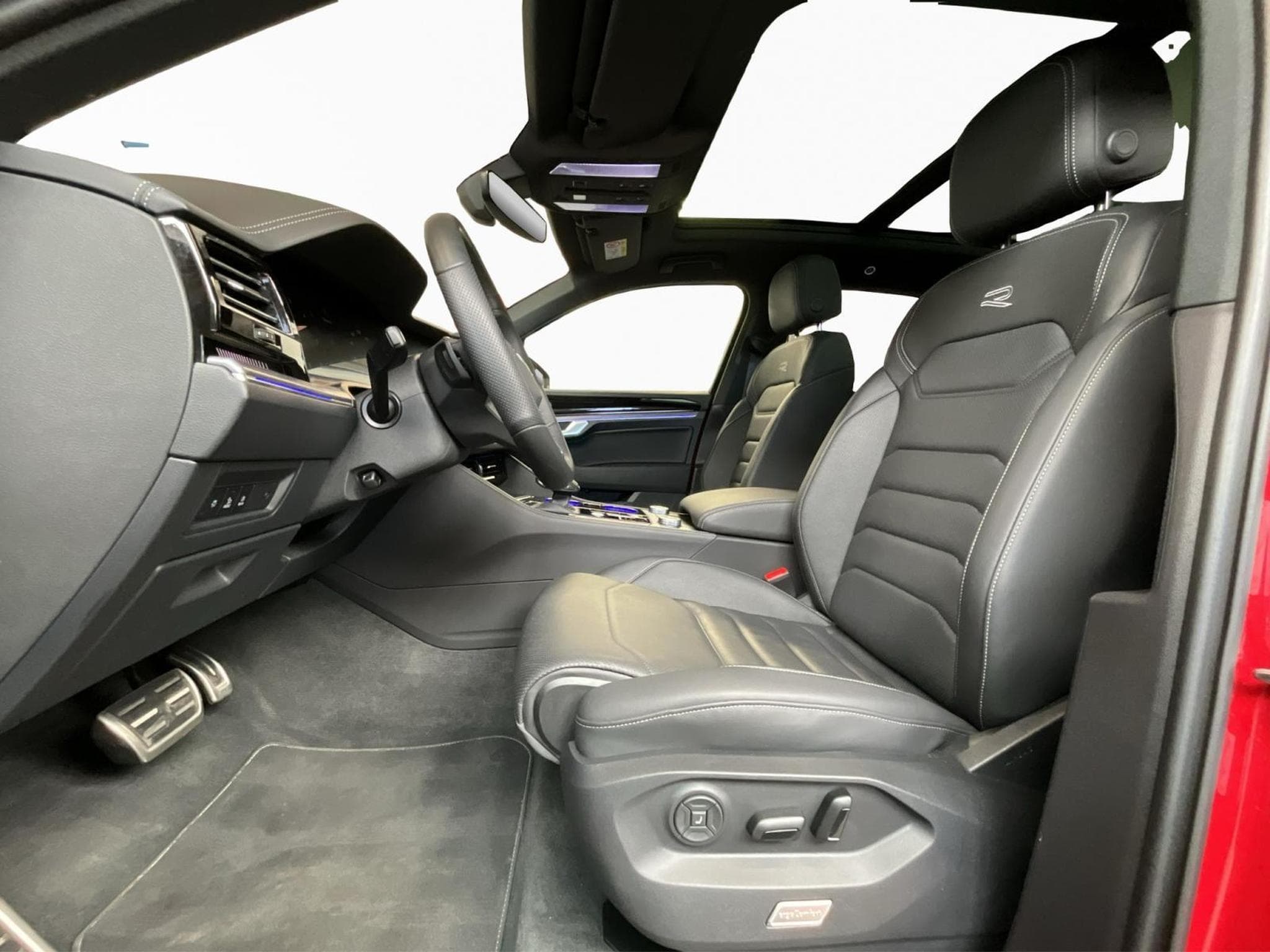 VW Touareg R-Line+DSG+4M+Black-Style+AHK+Pano (2025) - Photo 9