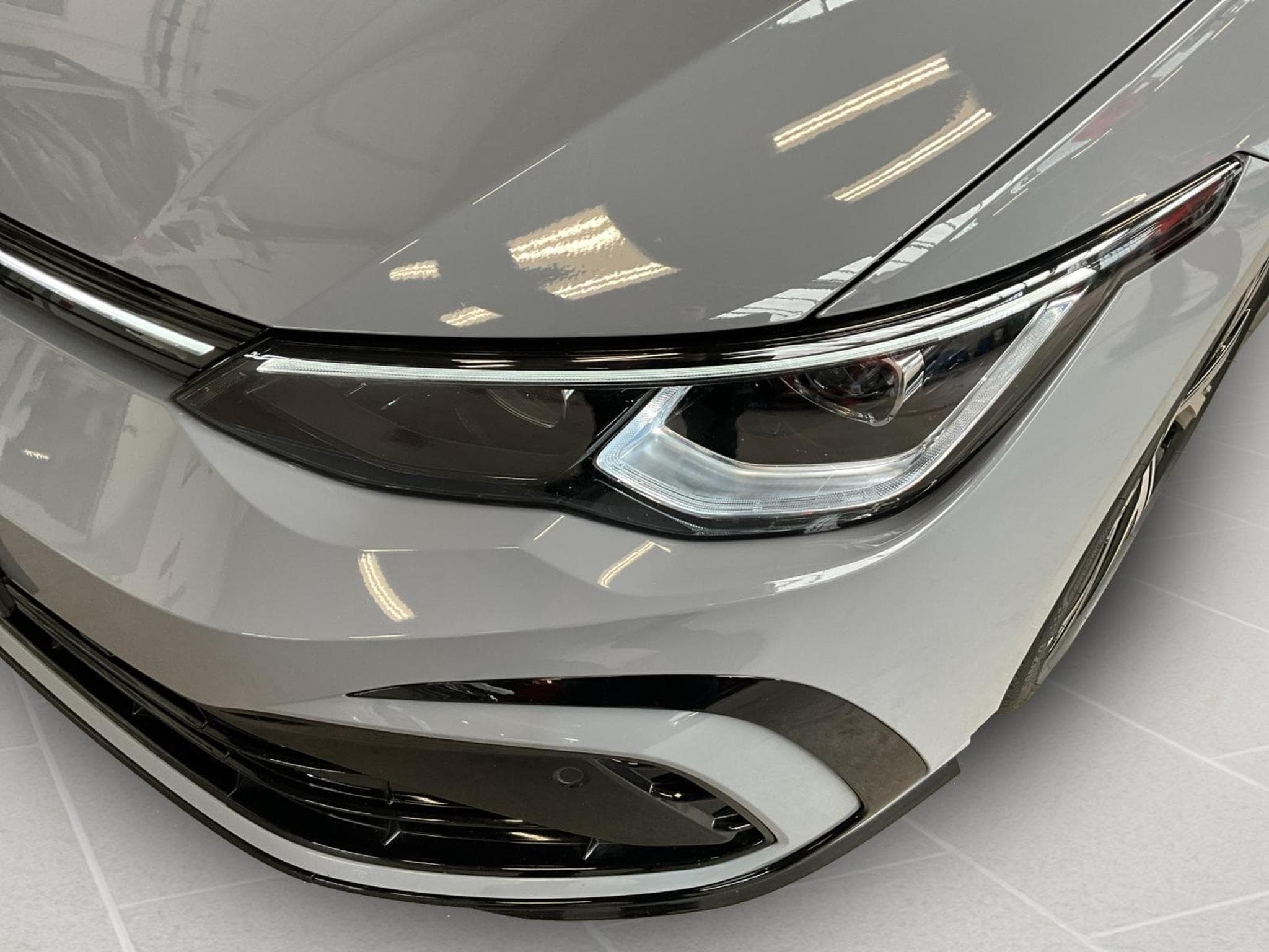 VW Golf R-Line+DSG+Black-Style+PANO (2024) - Foto 18