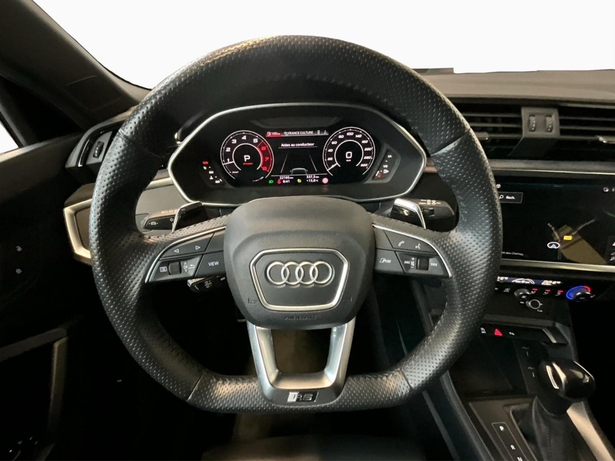 Audi RSQ3 TFSI+Quattro+S-Tronic+Led+LM21 (2024) - Foto 10