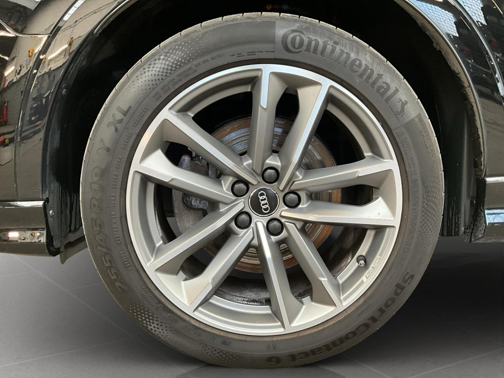 Audi Q3 S-line+S-Tronic+Quattro+40TFSI (2020) - Foto 8