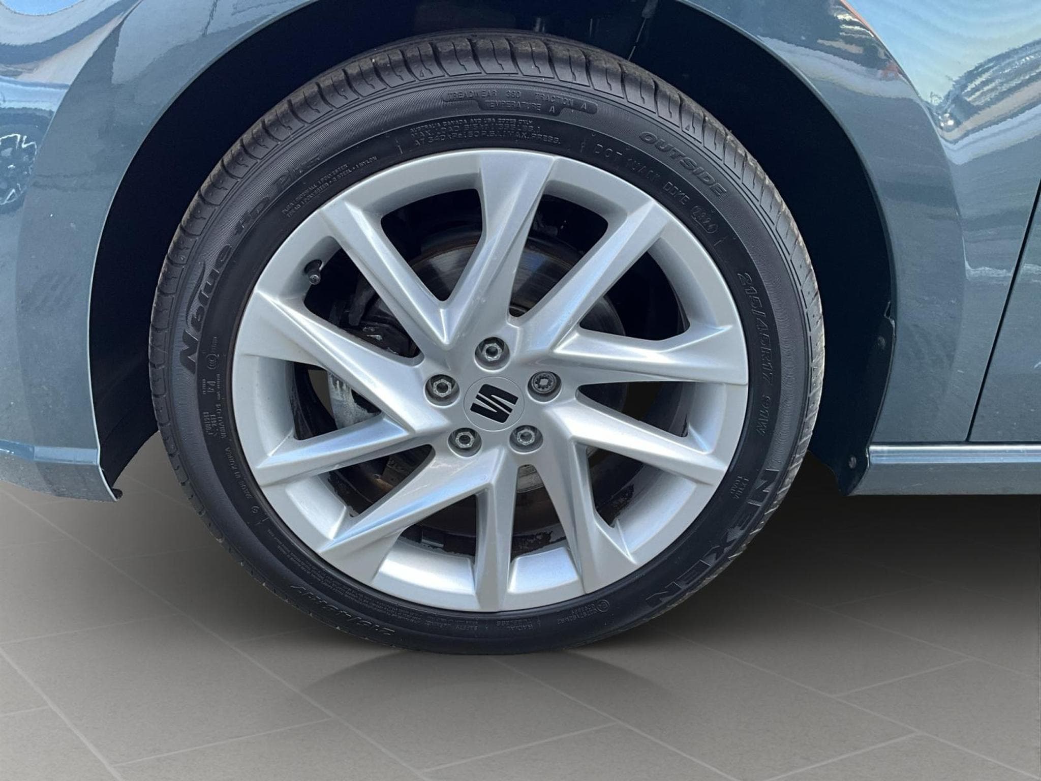 Seat Ibiza FR+DSG+FullLED+Navi+Kessy (2025) - Foto 8