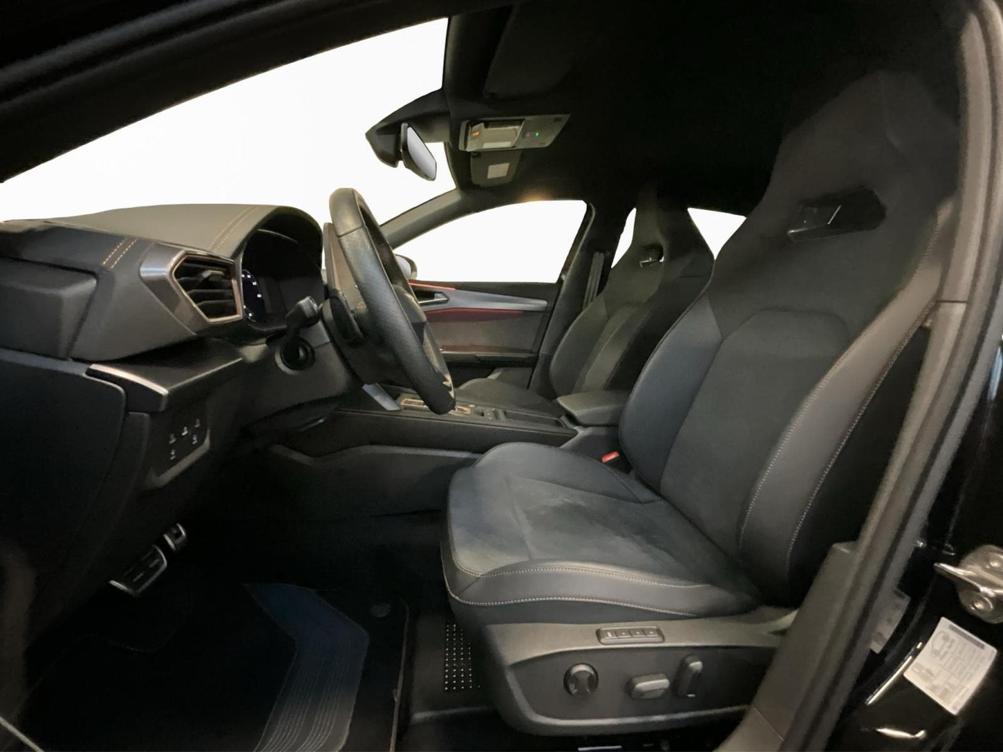 Cupra Leon DSG+Dinamica+Pure-Perf.+Int.Drive (2025) - Foto 9